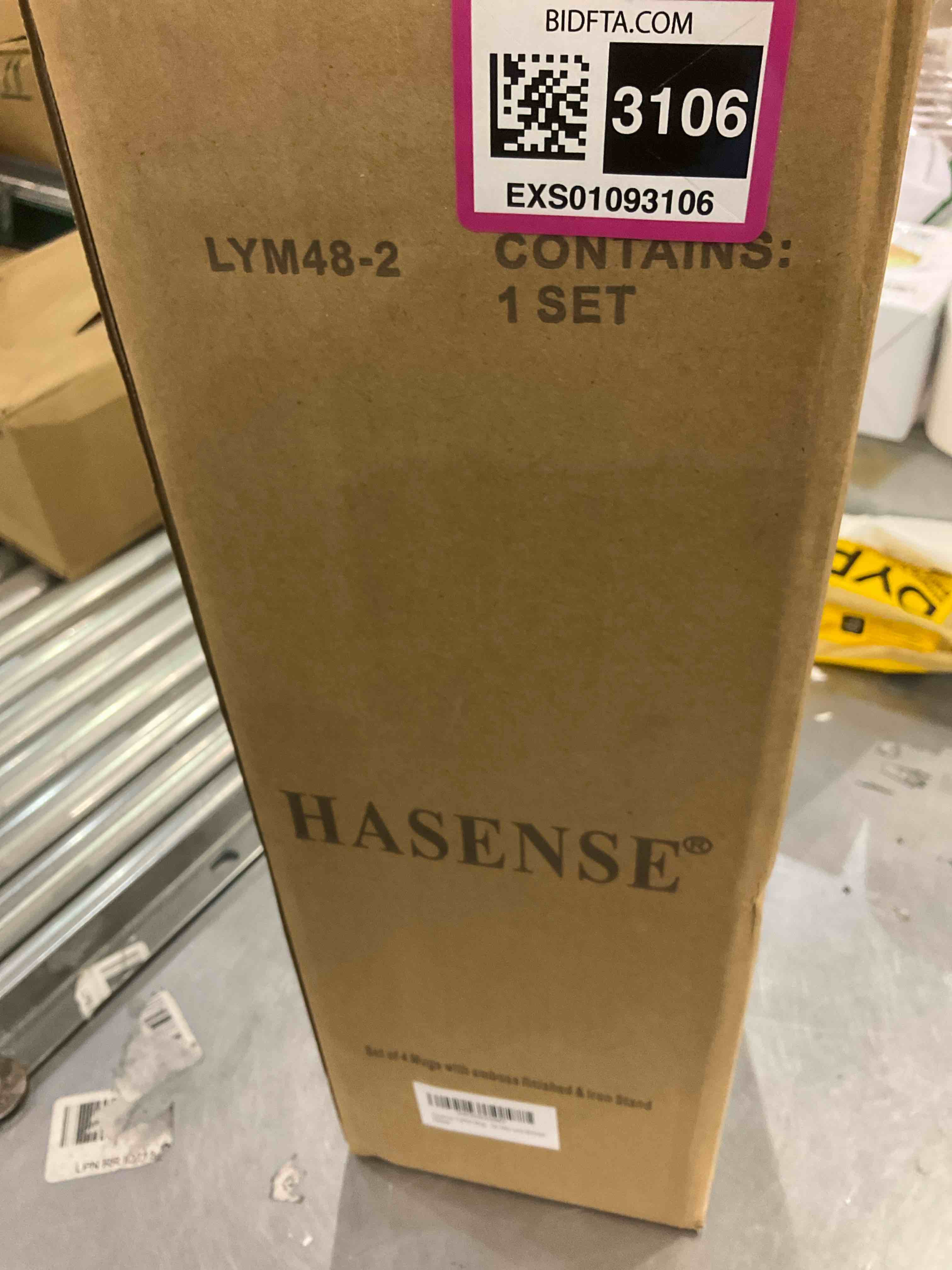 https://s3.amazonaws.com/lotting-images-prod/BargainHunt/EXS01093106_1712072094974.jpeg