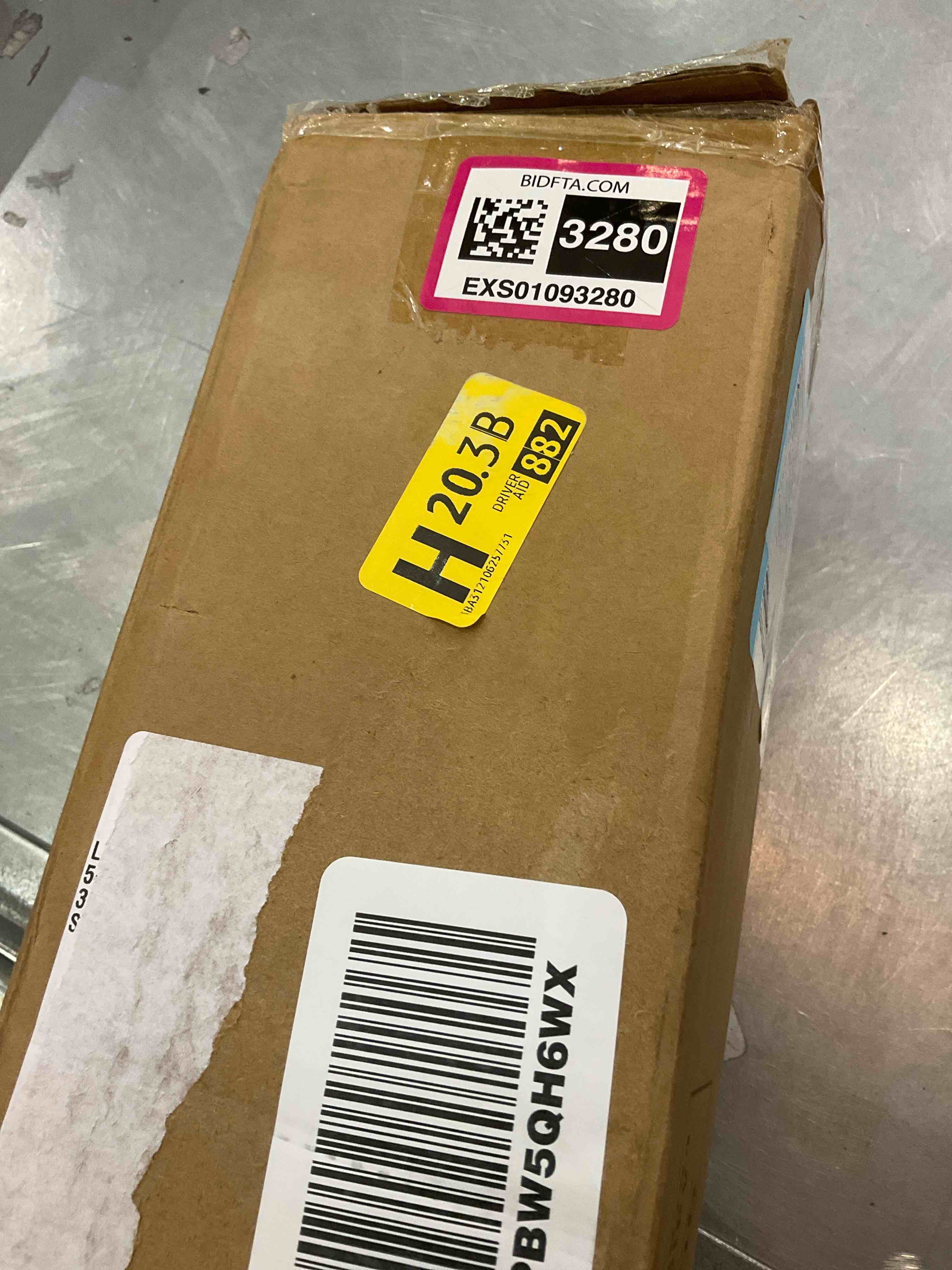 https://s3.amazonaws.com/lotting-images-prod/BargainHunt/EXS01093280_1712170705022.jpeg