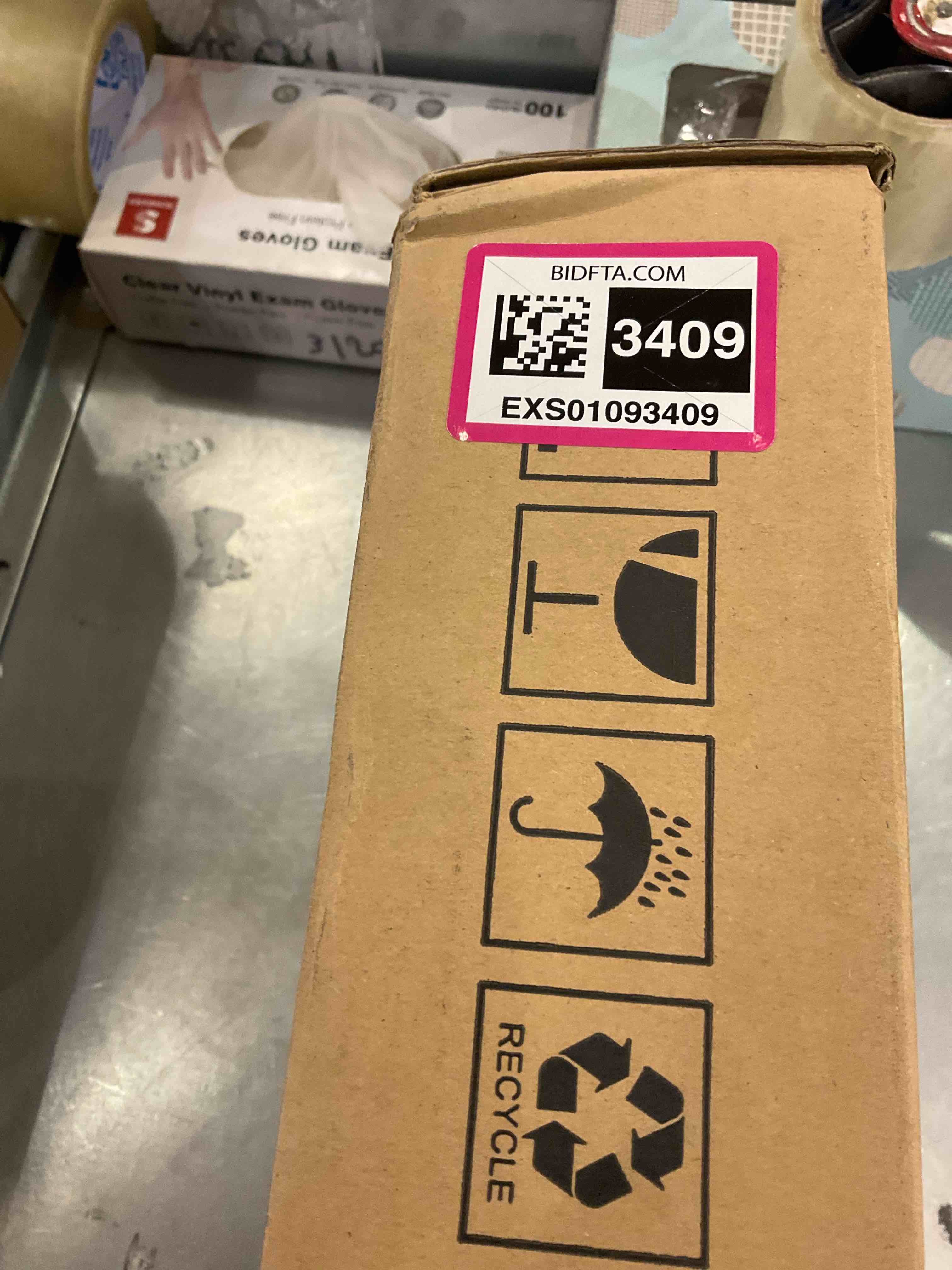 https://s3.amazonaws.com/lotting-images-prod/BargainHunt/EXS01093409_1712251728801.jpeg