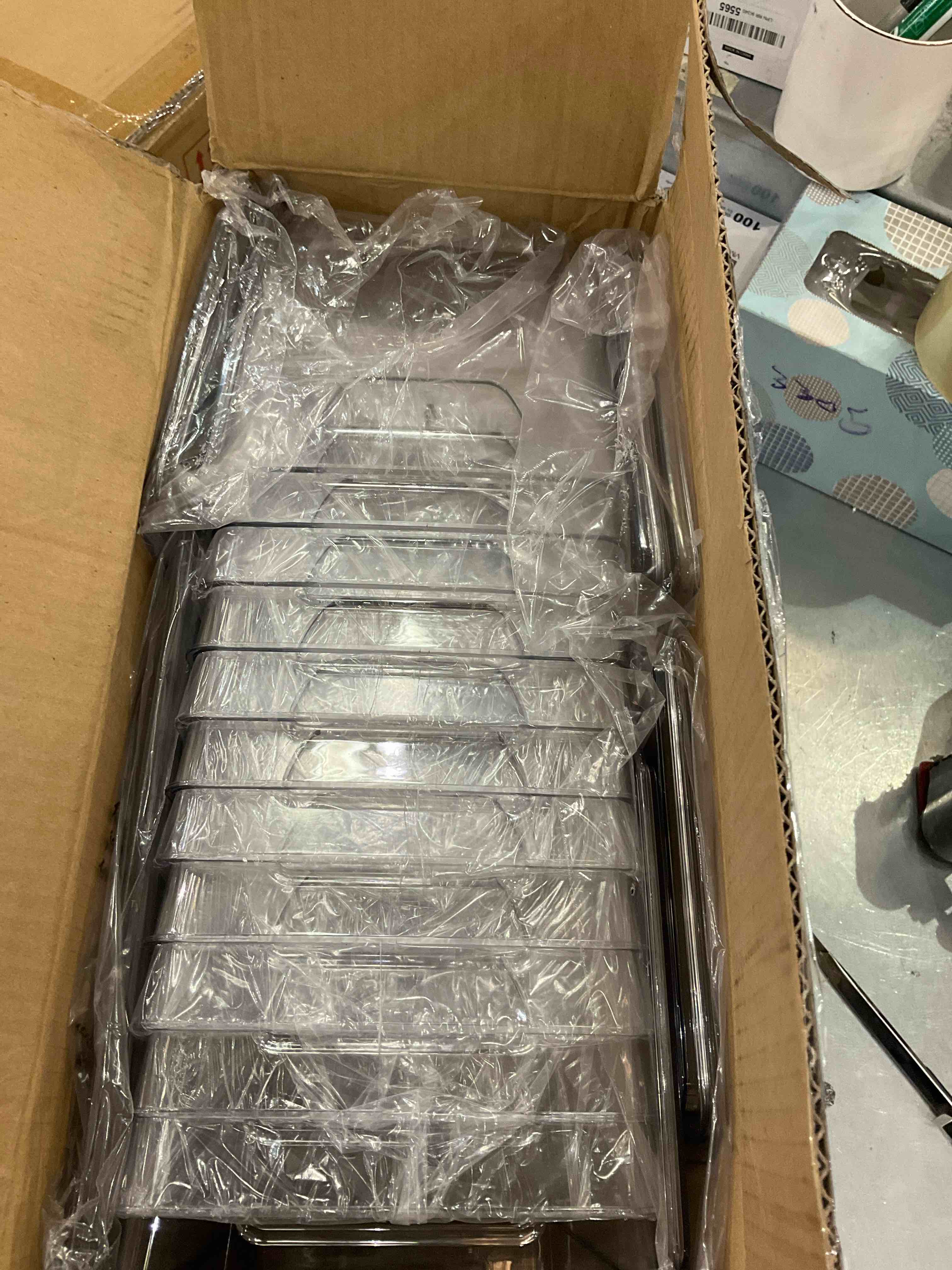 https://s3.amazonaws.com/lotting-images-prod/BargainHunt/EXS01093428_1712257117504.jpeg