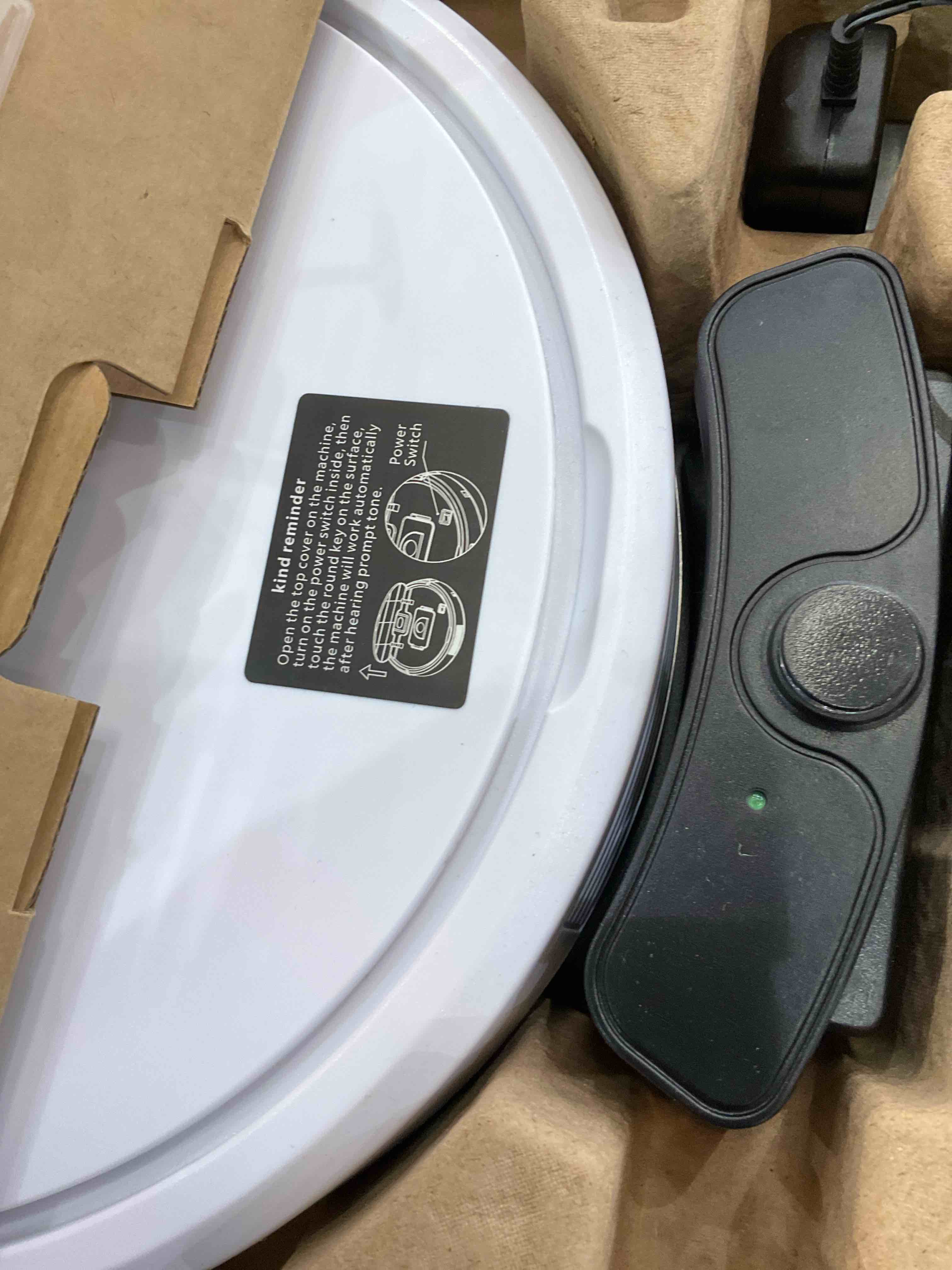 https://s3.amazonaws.com/lotting-images-prod/BargainHunt/EXS01093663_1708719352283.jpeg