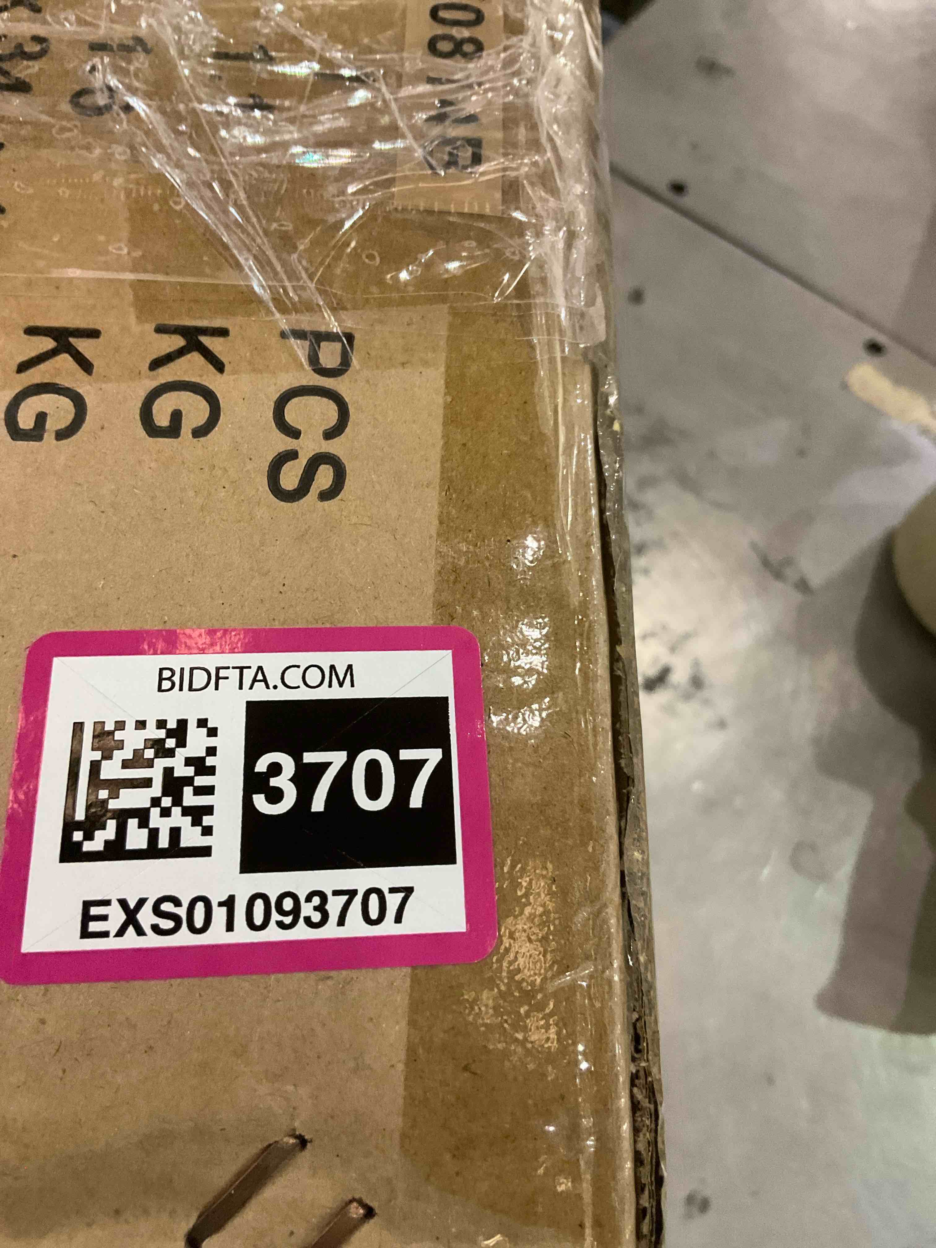 https://s3.amazonaws.com/lotting-images-prod/BargainHunt/EXS01093707_1708955236756.jpeg