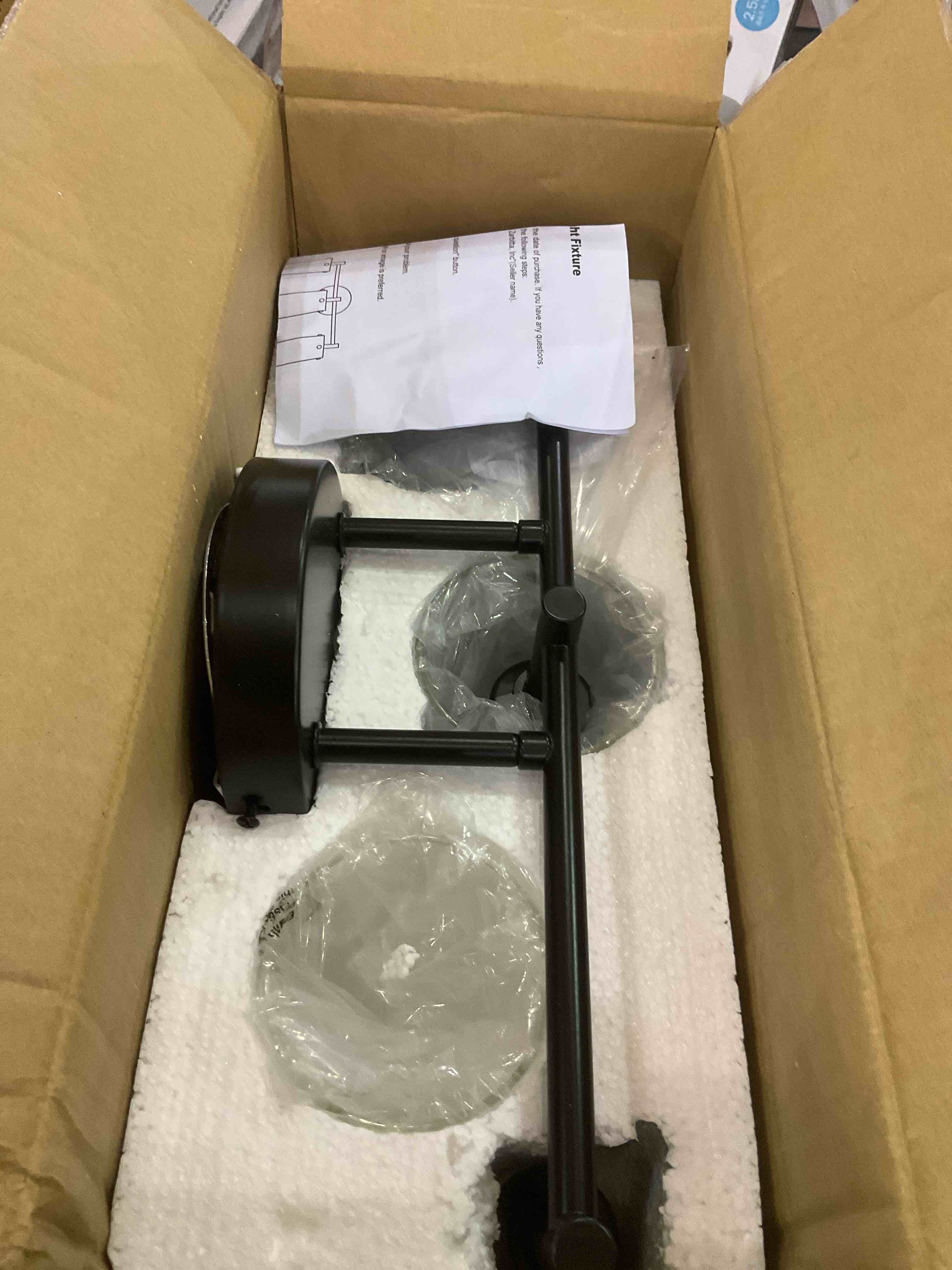 https://s3.amazonaws.com/lotting-images-prod/BargainHunt/EXS01093709_1708955375318.jpeg