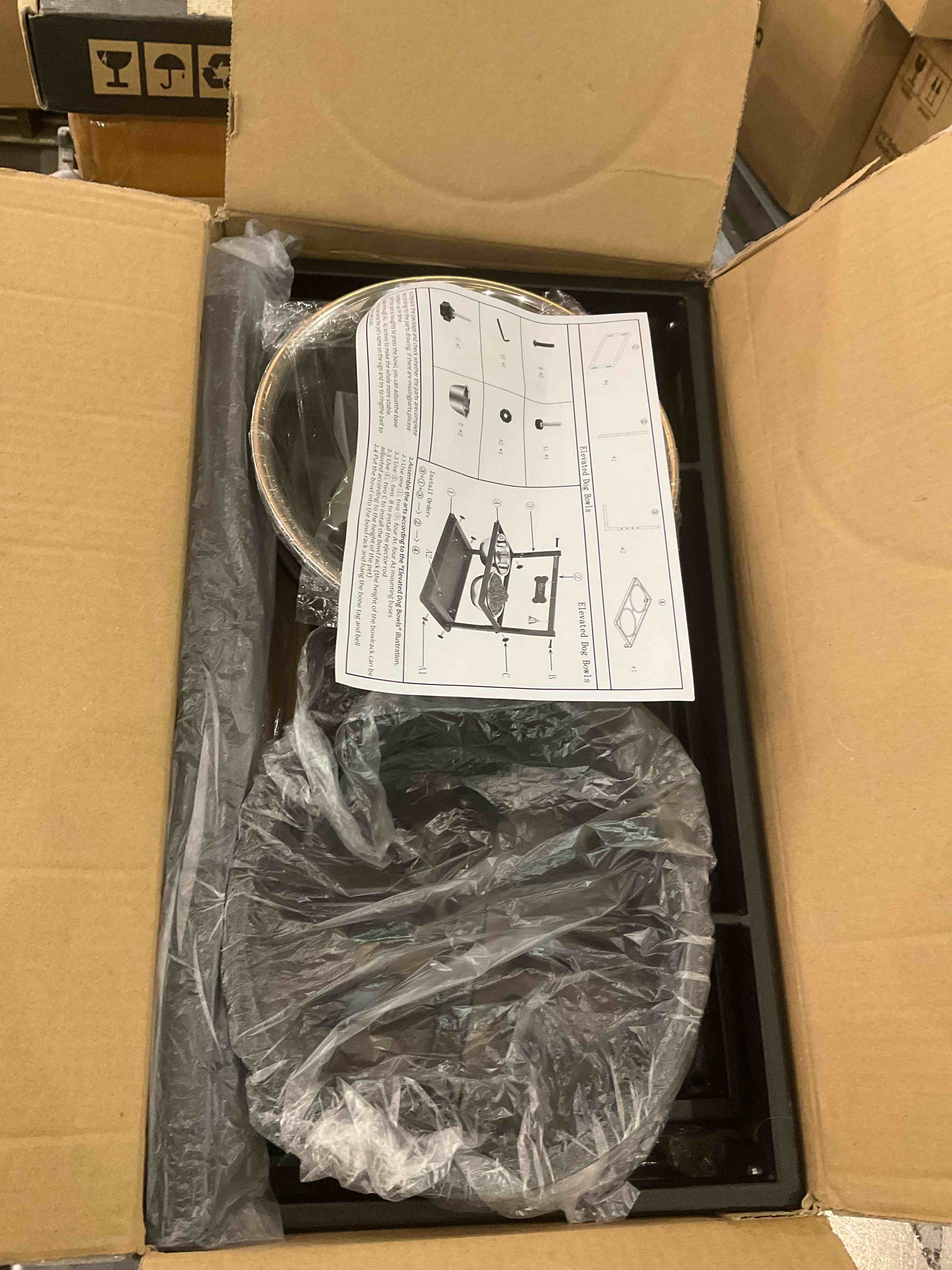 https://s3.amazonaws.com/lotting-images-prod/BargainHunt/EXS01093713_1708957582821.jpeg
