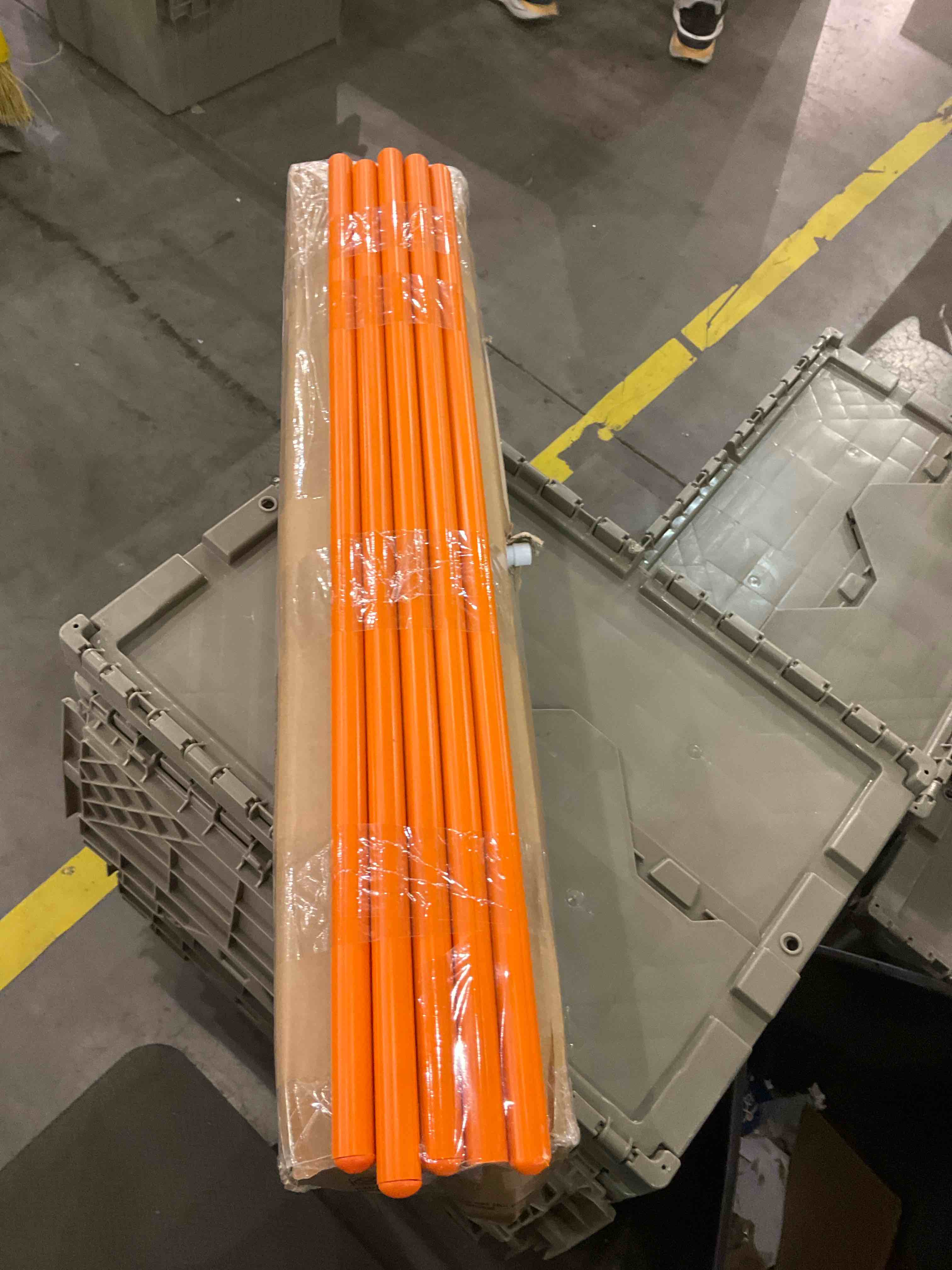 https://s3.amazonaws.com/lotting-images-prod/BargainHunt/EXS01093843_1709037634365.jpeg