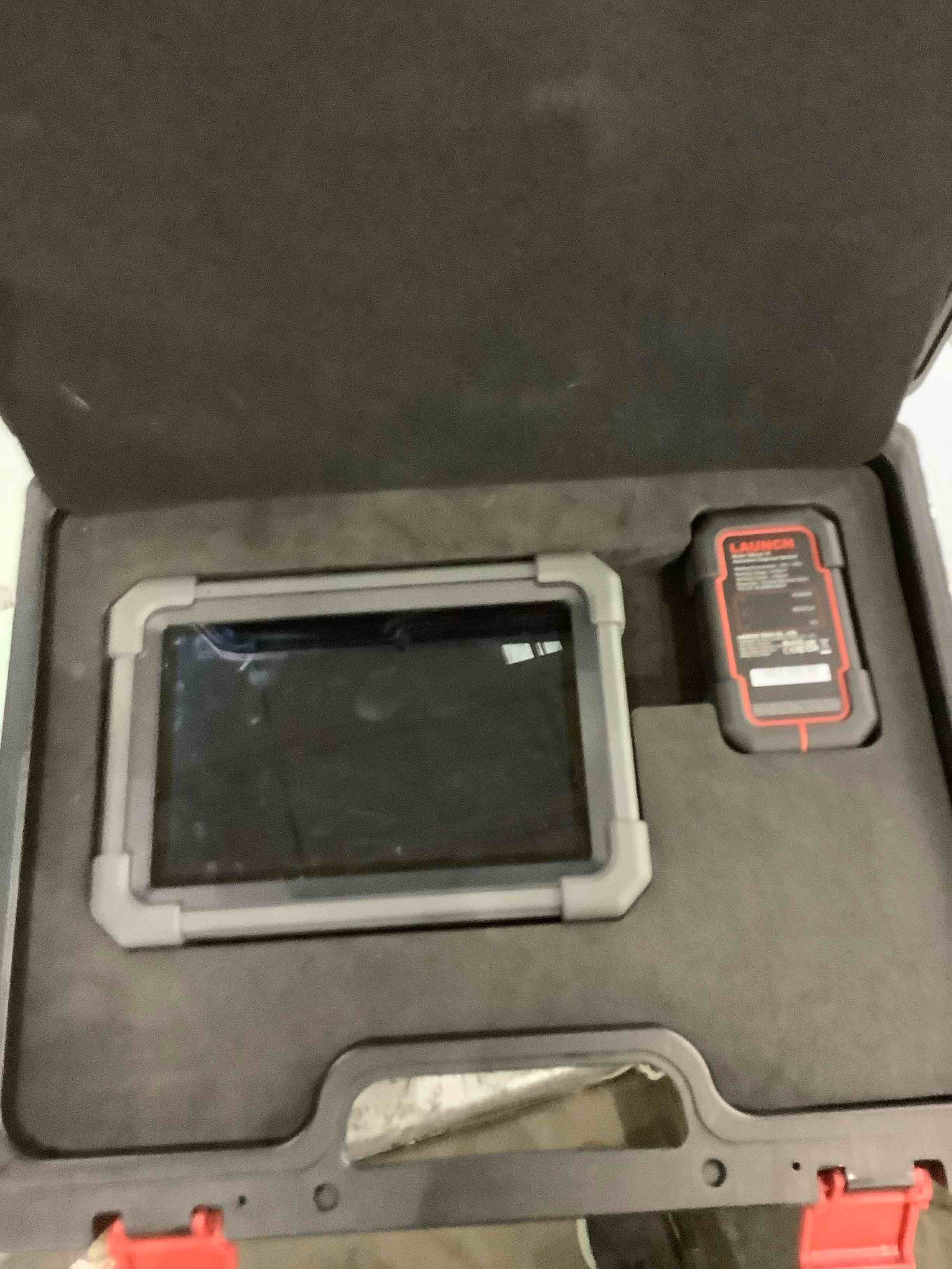 https://s3.amazonaws.com/lotting-images-prod/BargainHunt/EXS01094163_1708691859088.jpeg