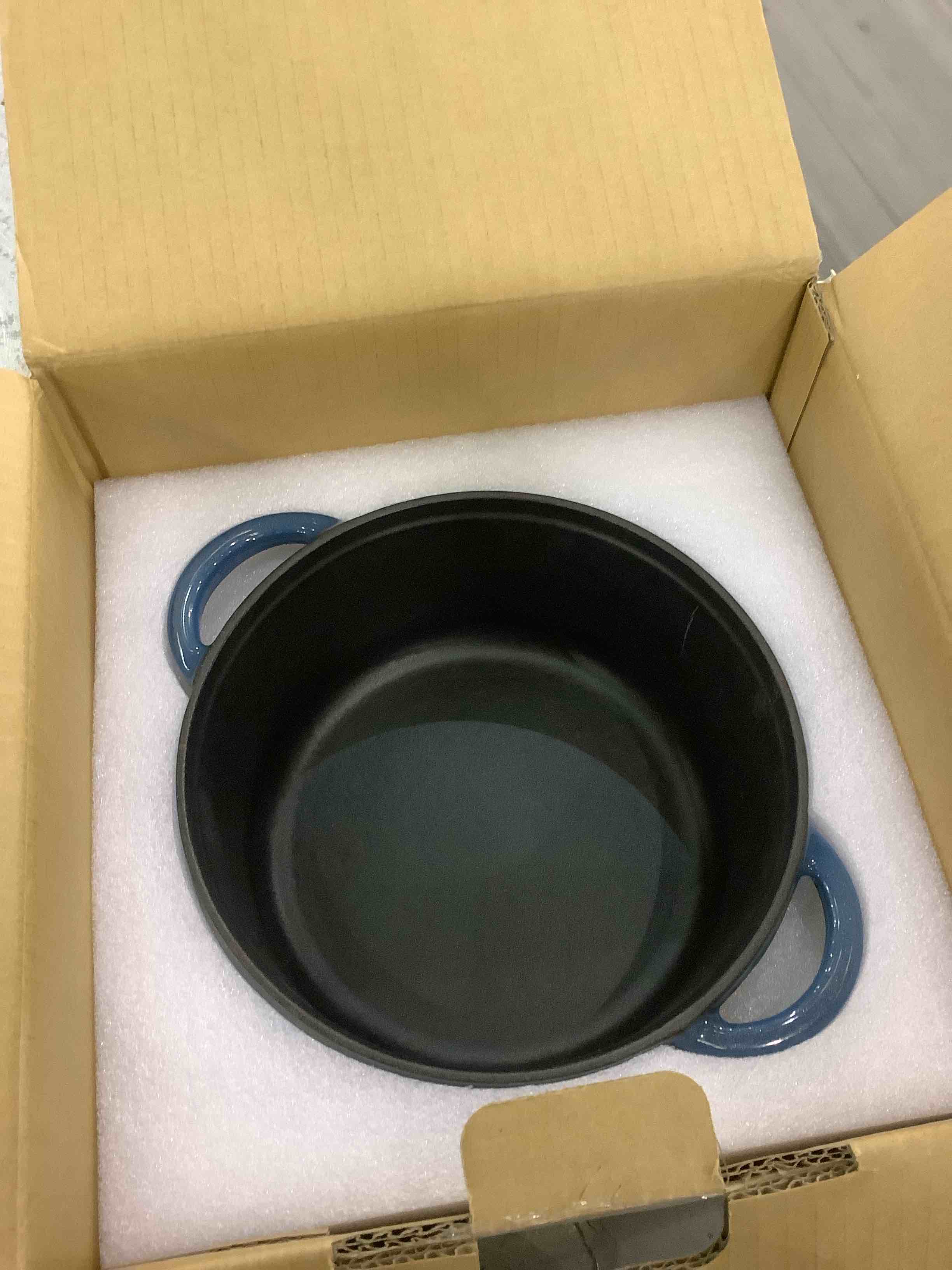 https://s3.amazonaws.com/lotting-images-prod/BargainHunt/EXS01094205_1708953737784.jpeg