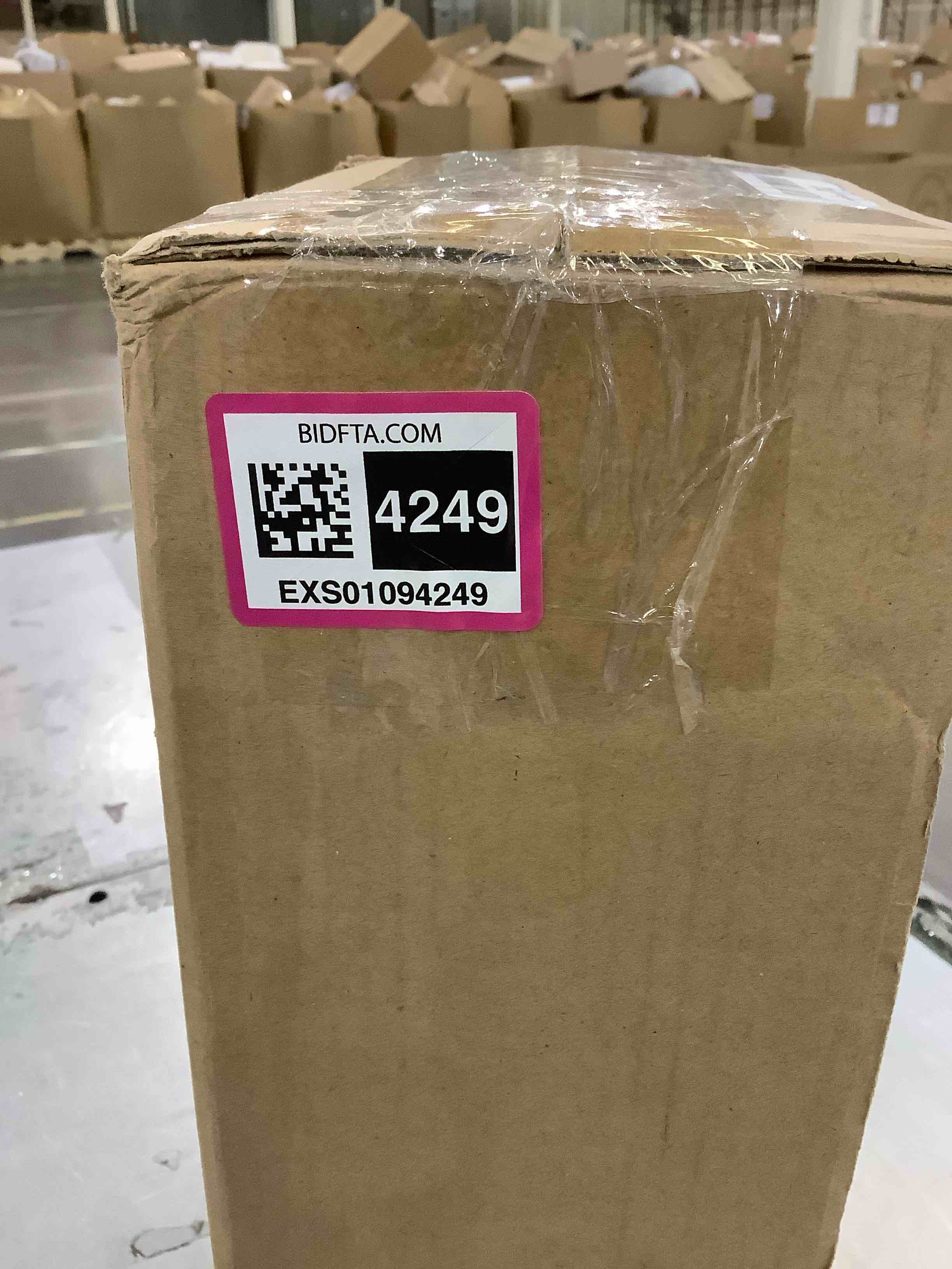 https://s3.amazonaws.com/lotting-images-prod/BargainHunt/EXS01094249_1708958687267.jpeg