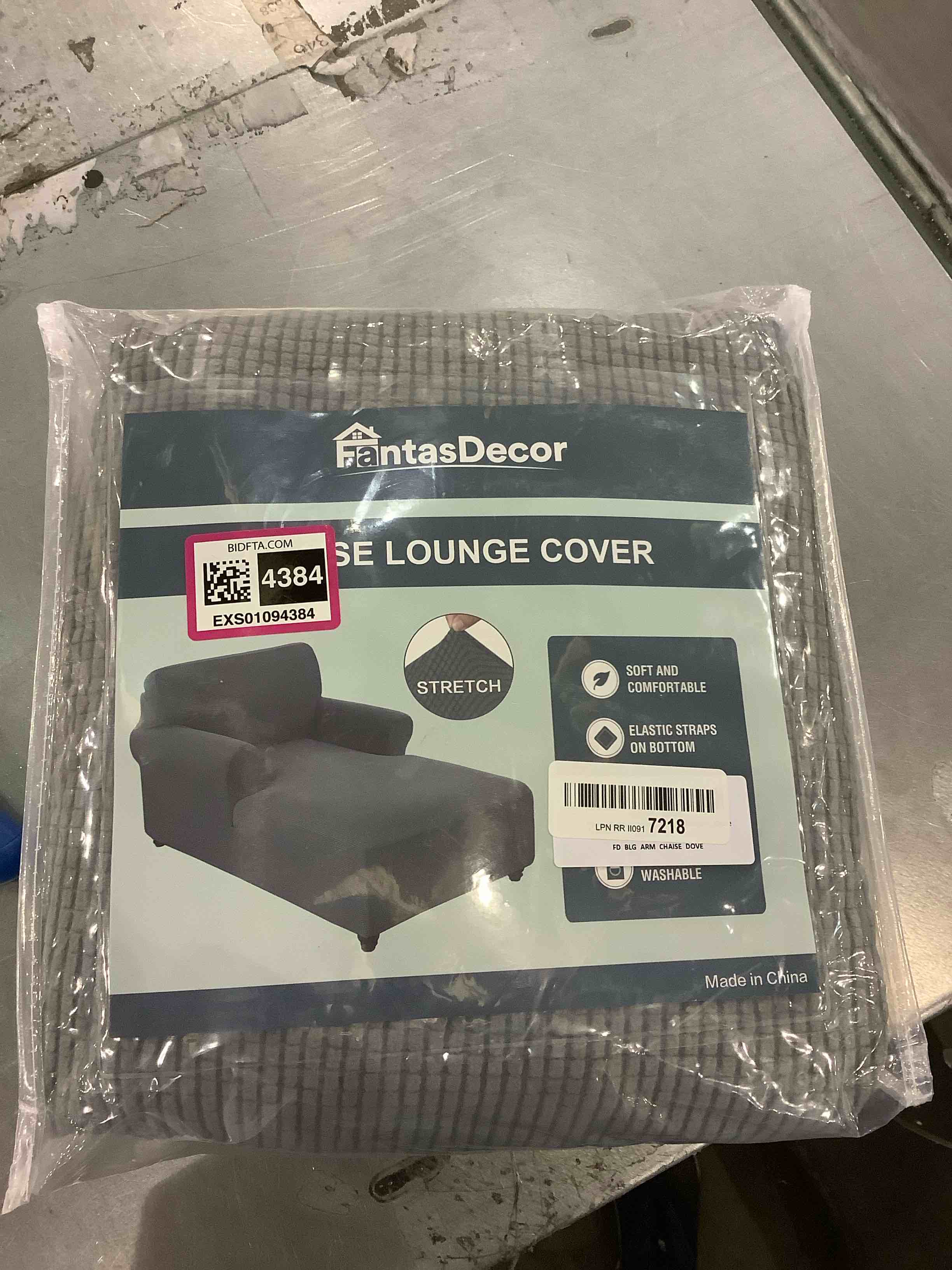 https://s3.amazonaws.com/lotting-images-prod/BargainHunt/EXS01094384_1709039295431.jpeg