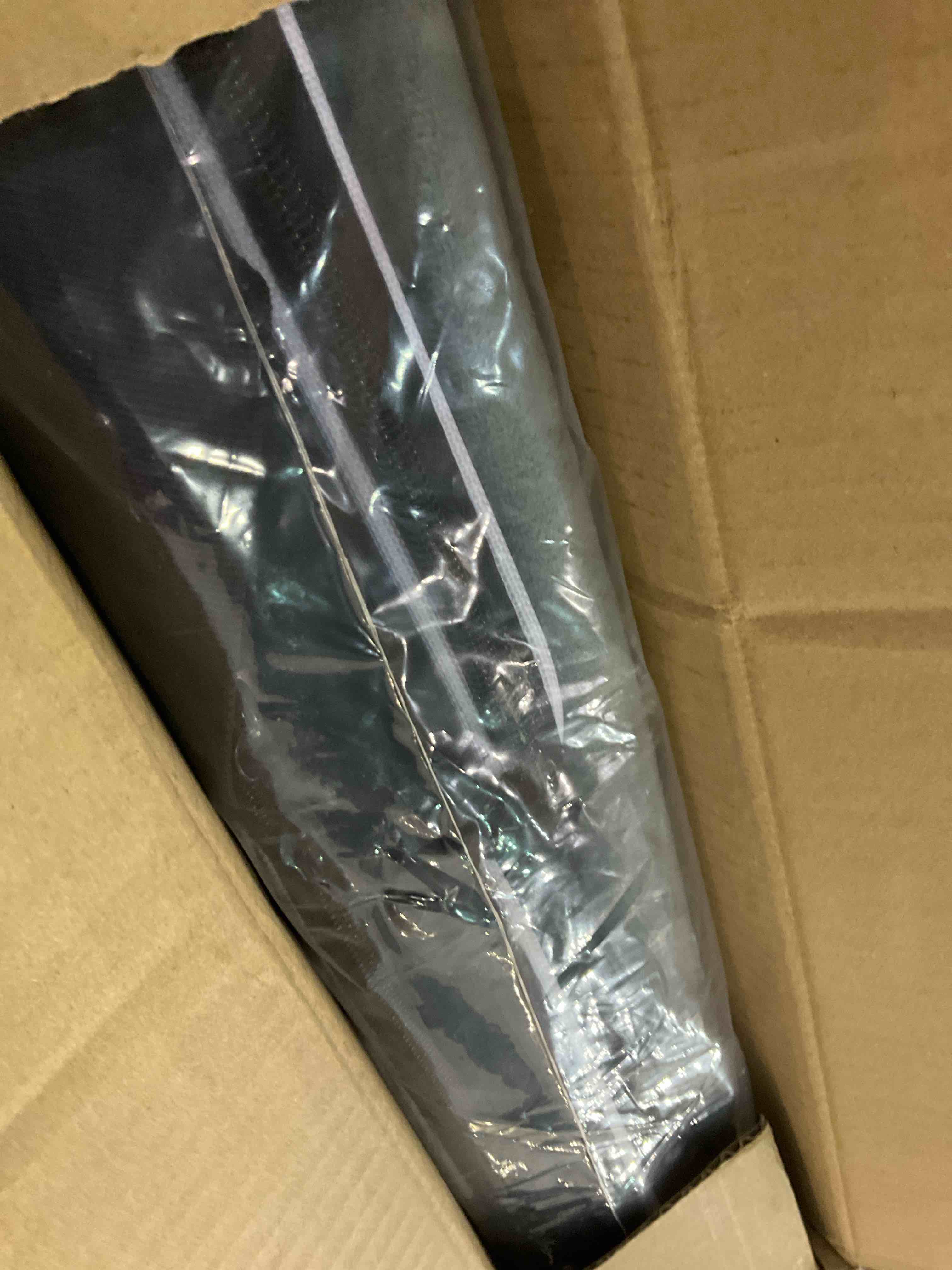 https://s3.amazonaws.com/lotting-images-prod/BargainHunt/EXS01094531_1709036479558.jpeg