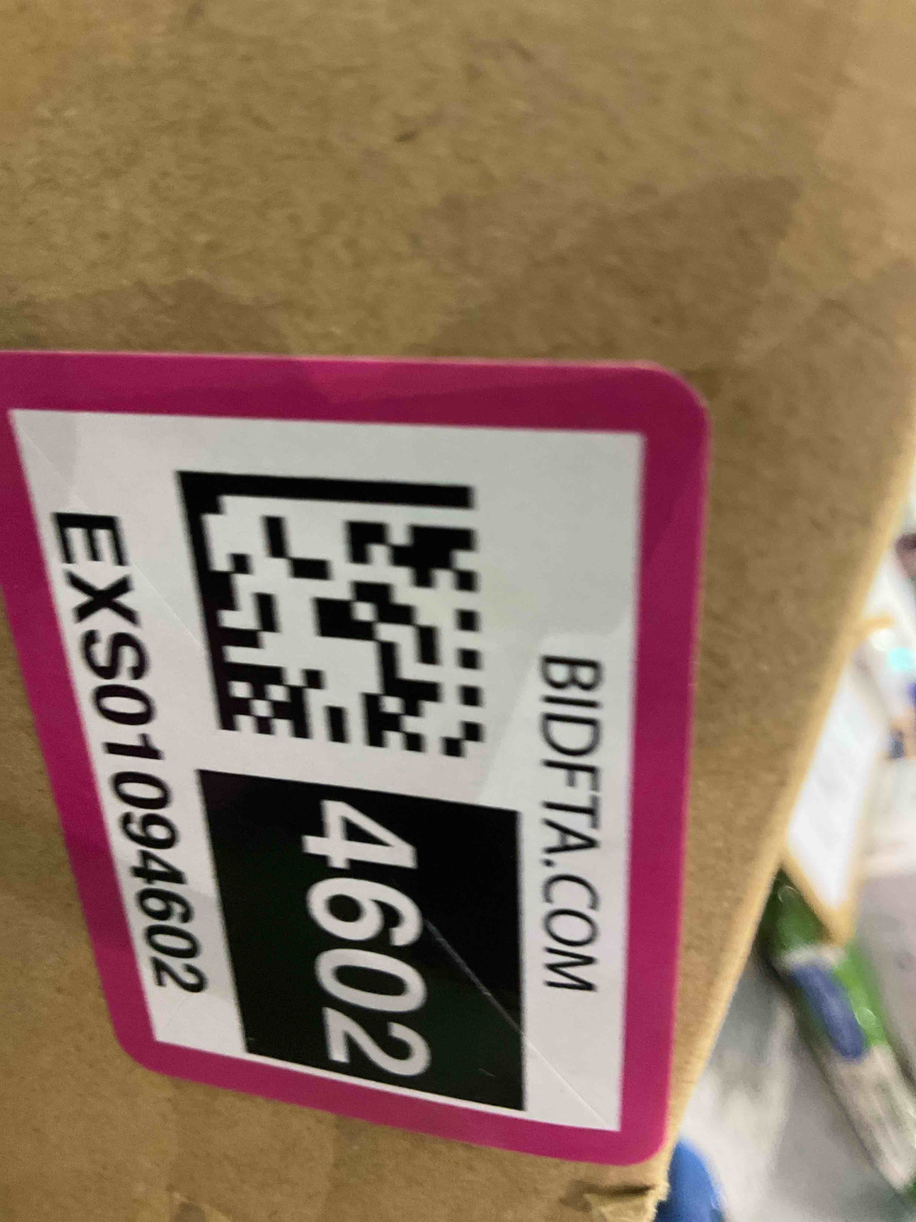 https://s3.amazonaws.com/lotting-images-prod/BargainHunt/EXS01094602_1709040632440.jpeg