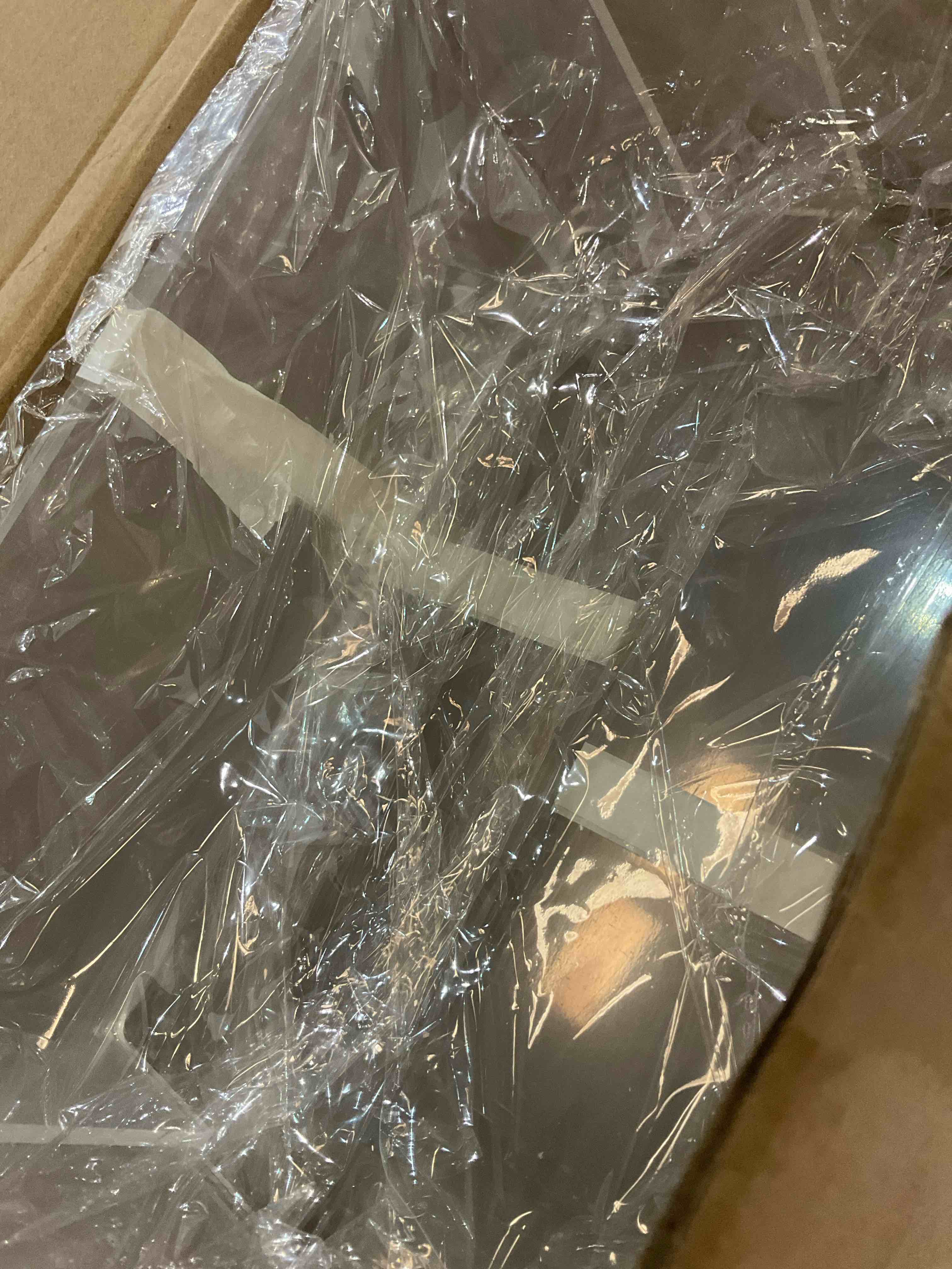 https://s3.amazonaws.com/lotting-images-prod/BargainHunt/EXS01094632_1709044631707.jpeg