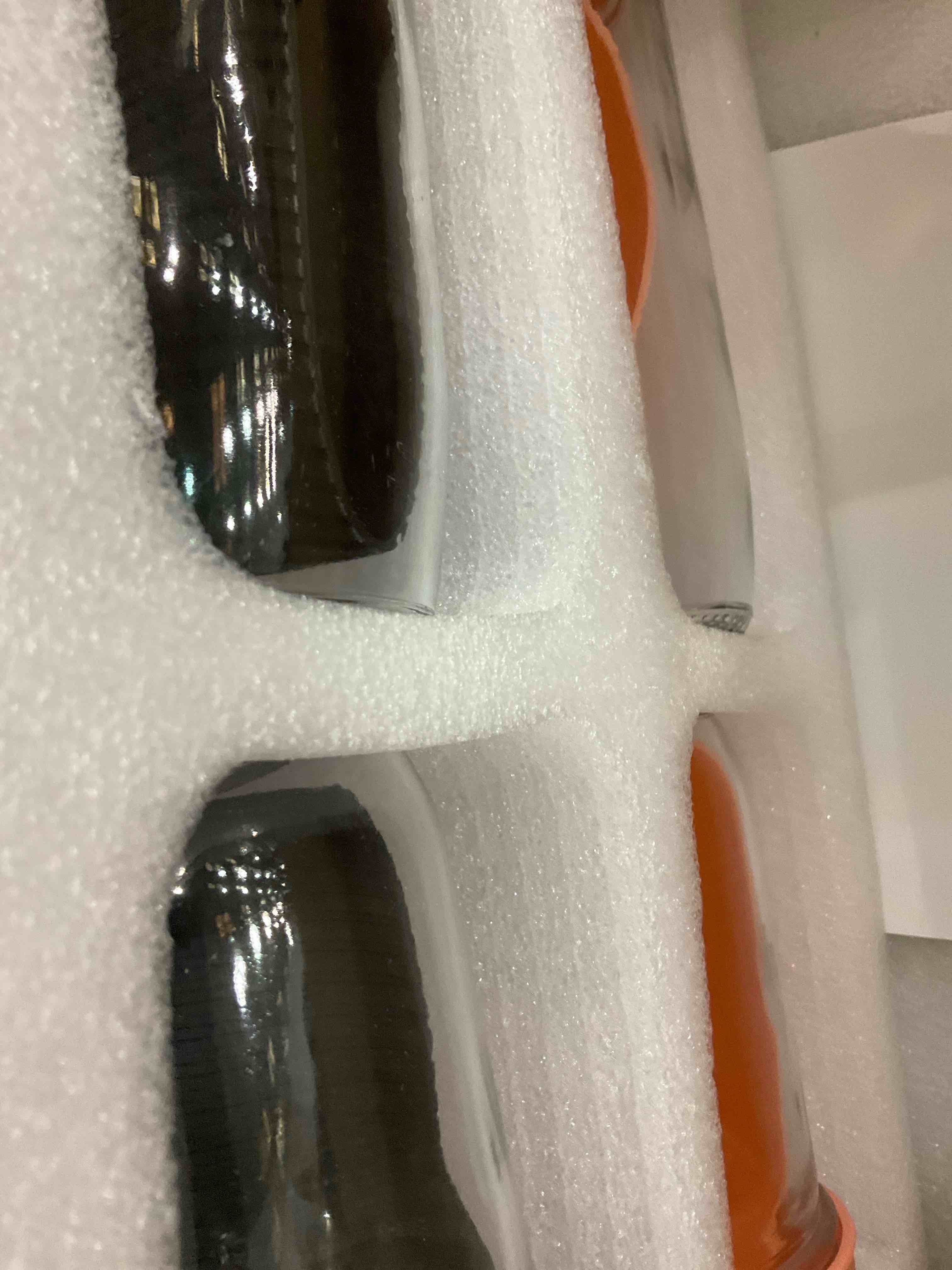 https://s3.amazonaws.com/lotting-images-prod/BargainHunt/EXS01094657_1709046941134.jpeg