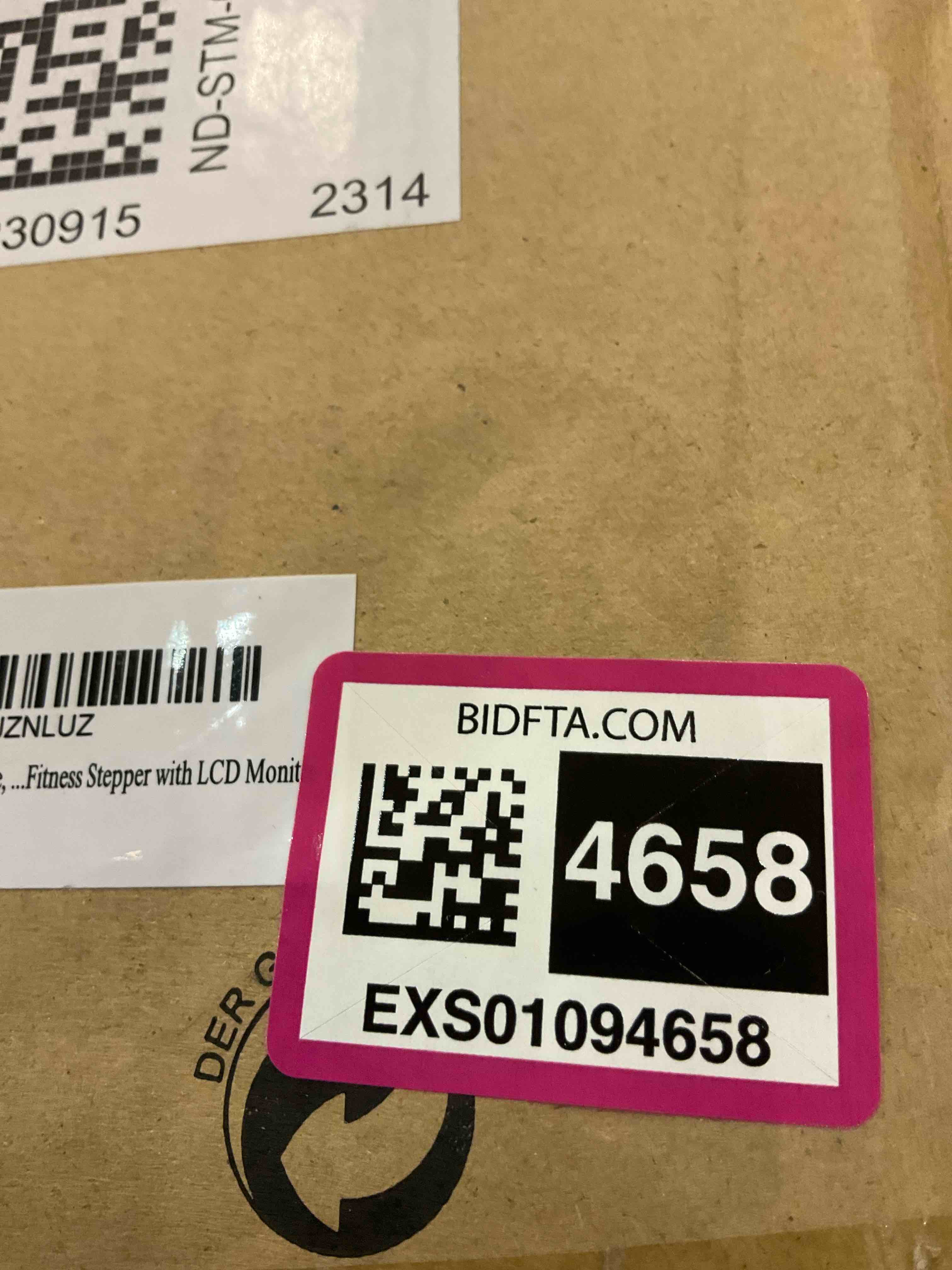https://s3.amazonaws.com/lotting-images-prod/BargainHunt/EXS01094658_1709046995909.jpeg