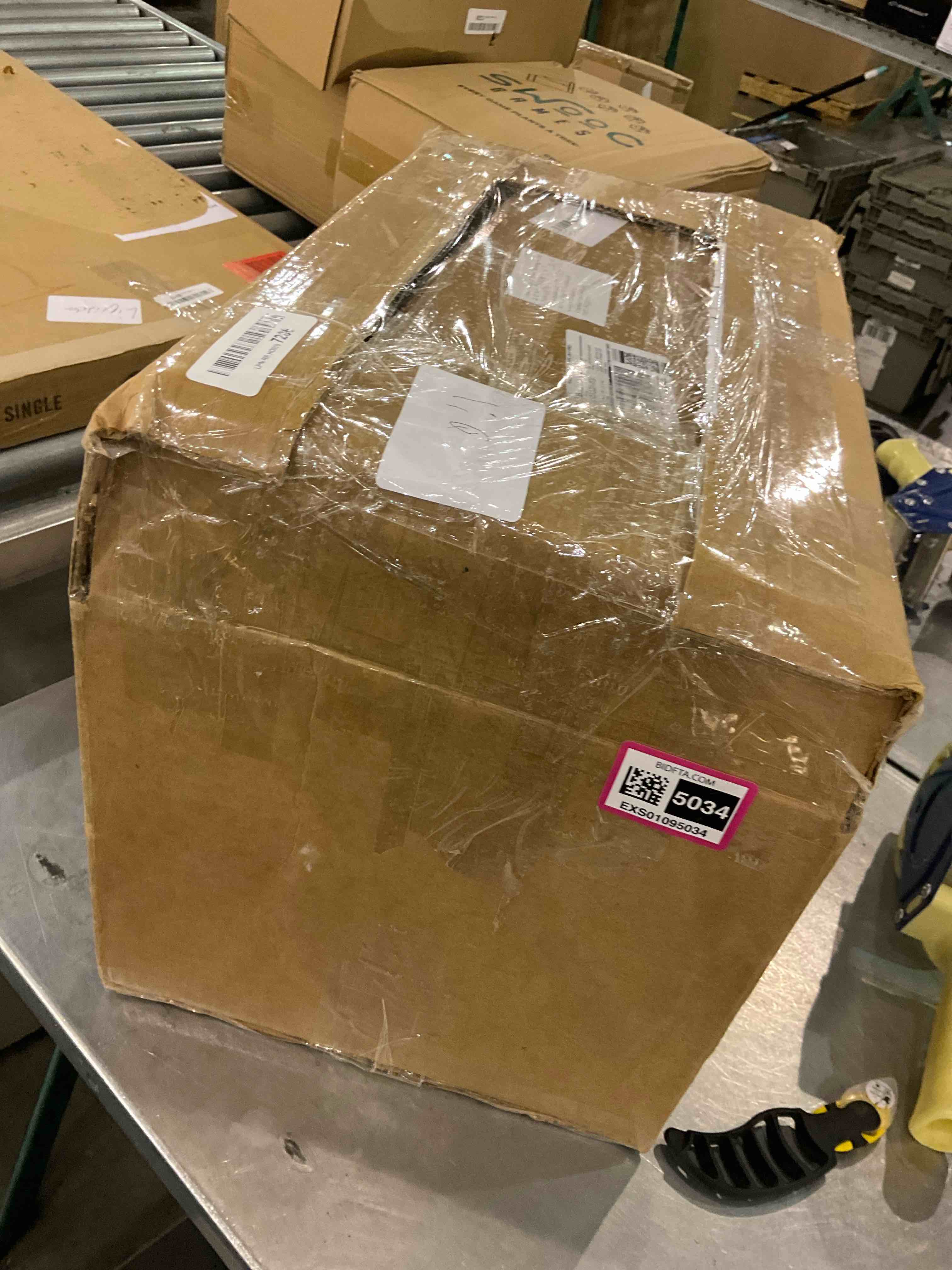 https://s3.amazonaws.com/lotting-images-prod/BargainHunt/EXS01095034_1708520940573.jpeg