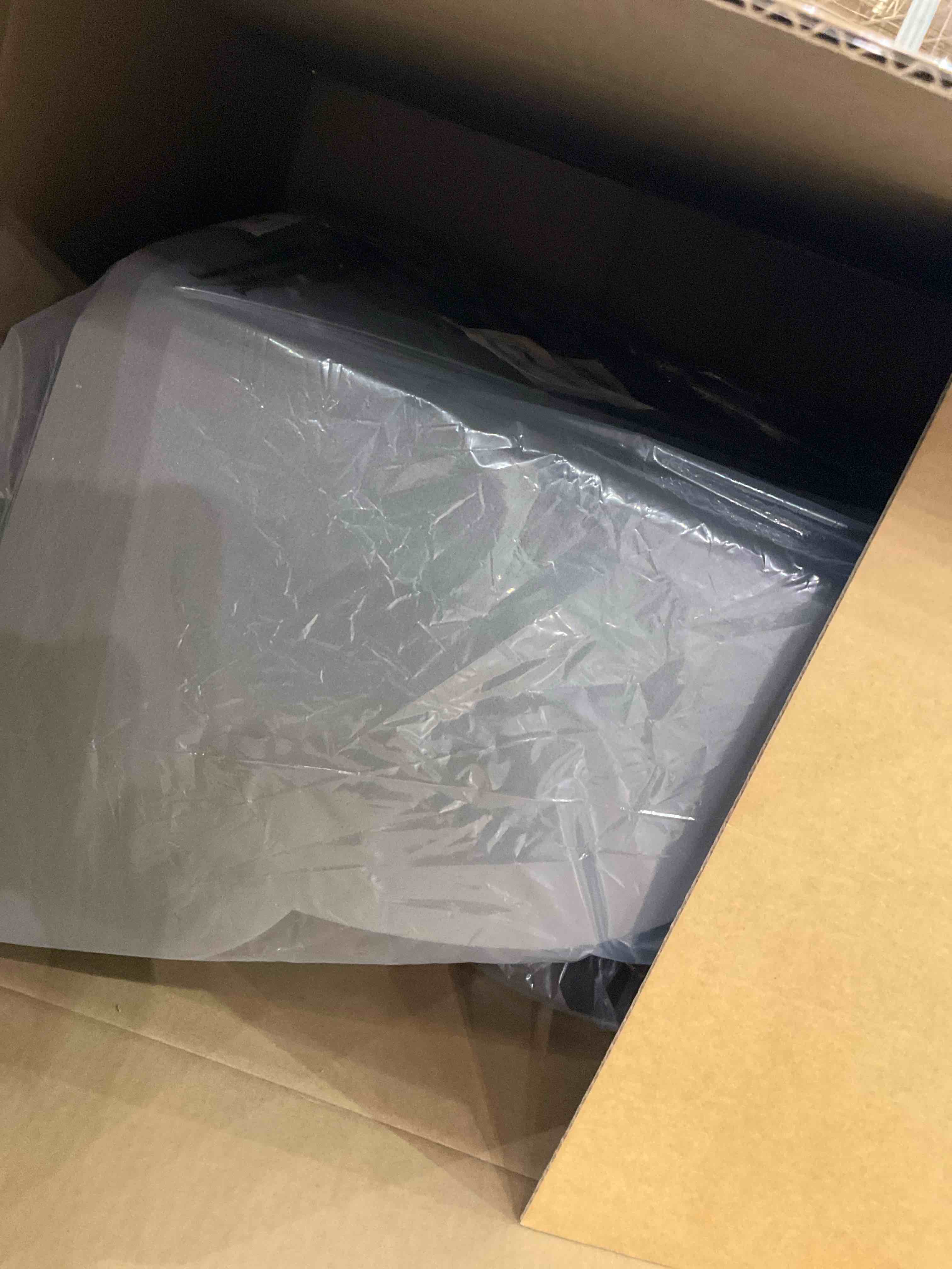 https://s3.amazonaws.com/lotting-images-prod/BargainHunt/EXS01095086_1708530933720.jpeg