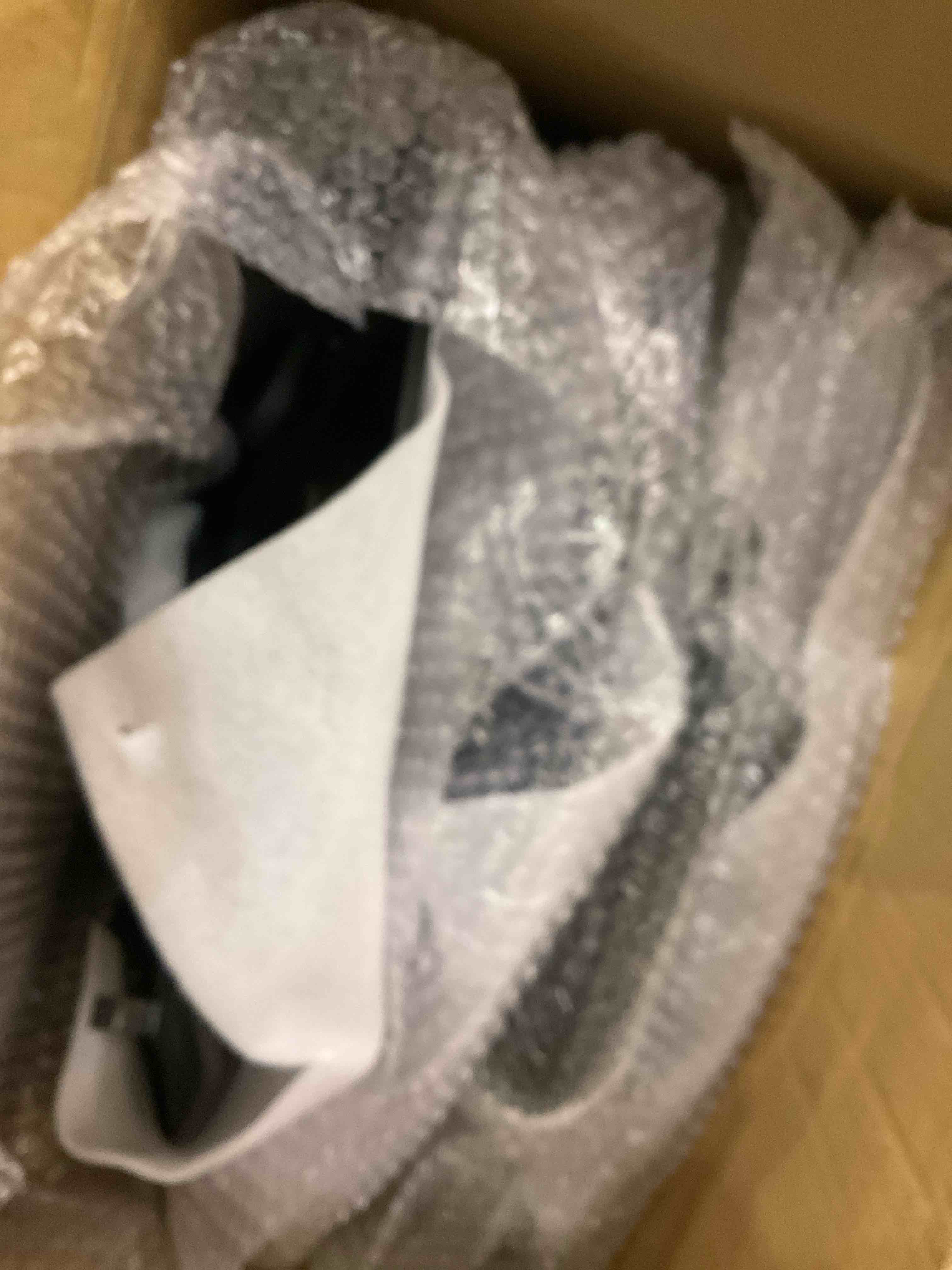 https://s3.amazonaws.com/lotting-images-prod/BargainHunt/EXS01095112_1708538619434.jpeg