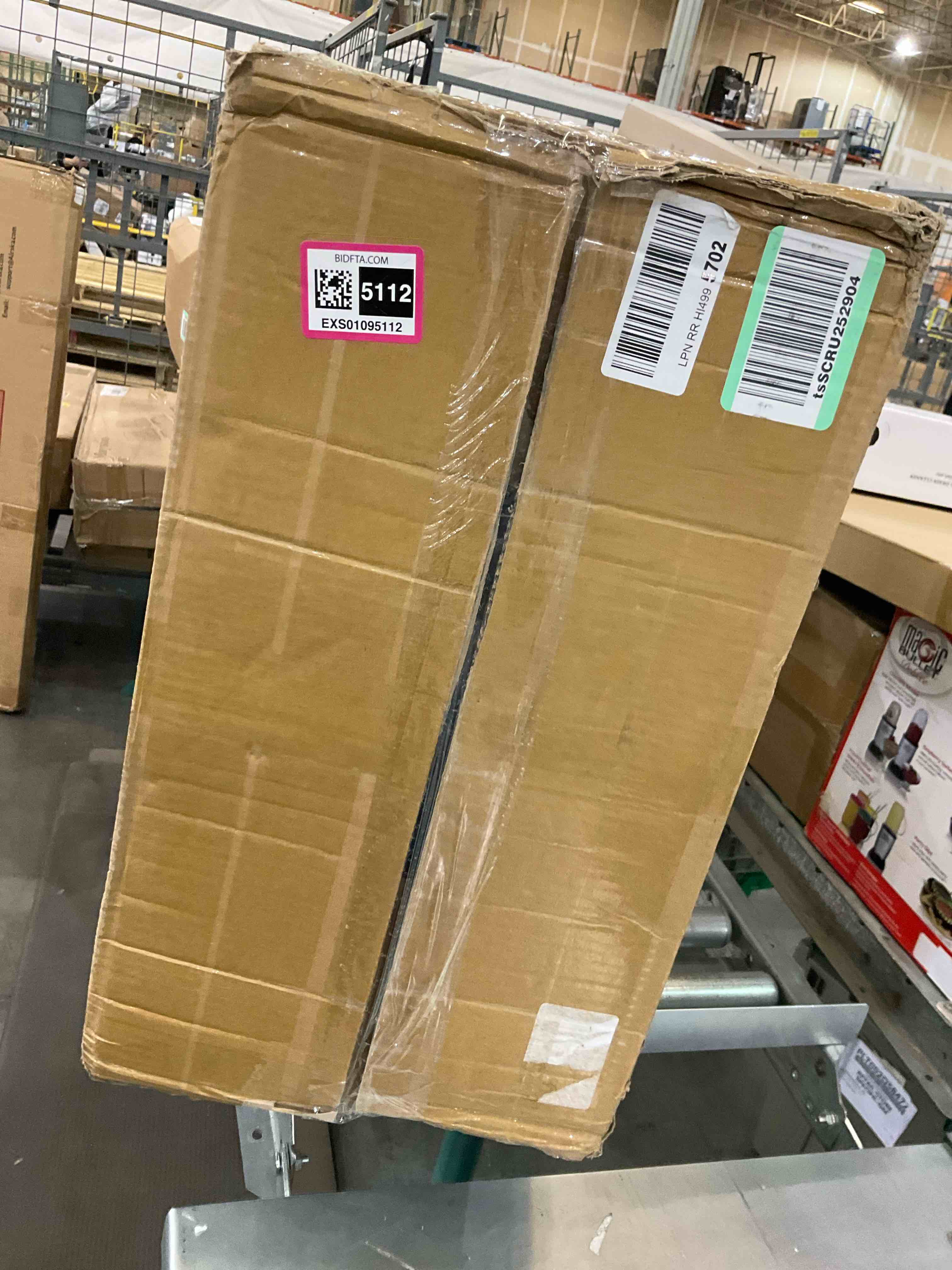 https://s3.amazonaws.com/lotting-images-prod/BargainHunt/EXS01095112_1708538648856.jpeg