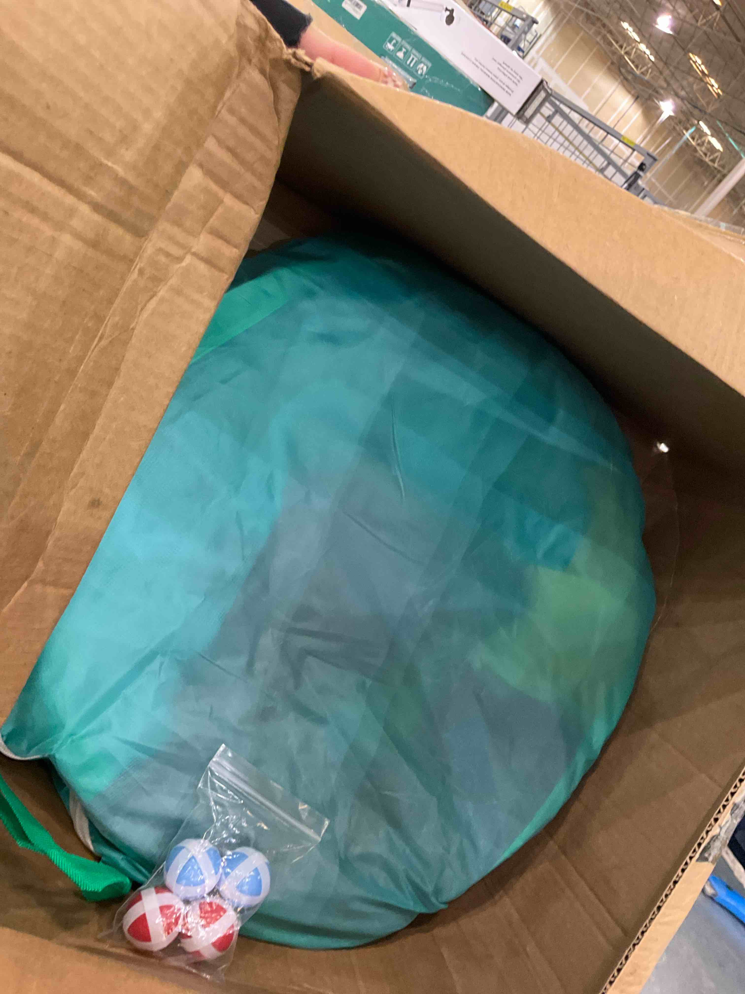 https://s3.amazonaws.com/lotting-images-prod/BargainHunt/EXS01095115_1708538872630.jpeg
