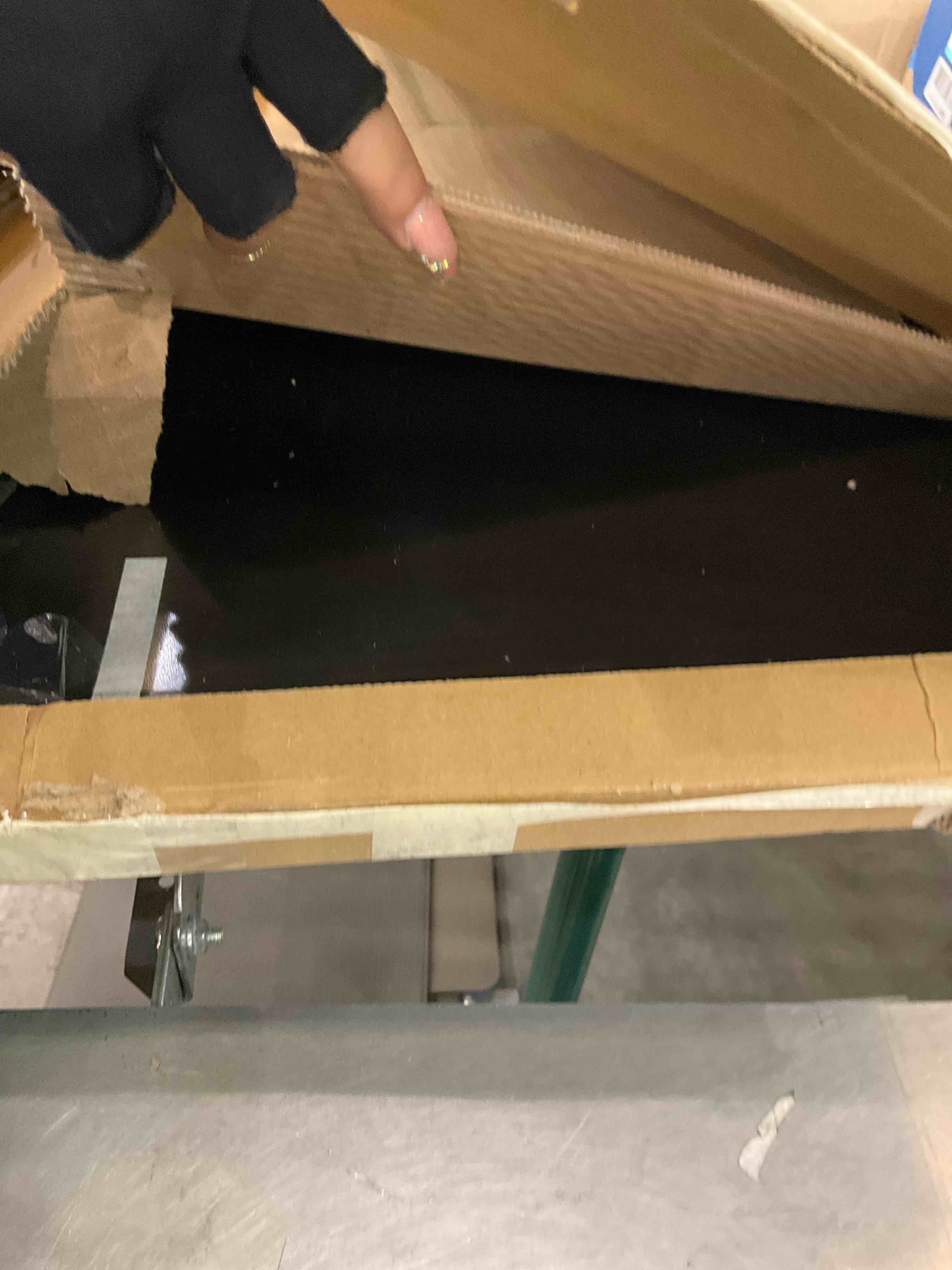 https://s3.amazonaws.com/lotting-images-prod/BargainHunt/EXS01095118_1708539181206.jpeg