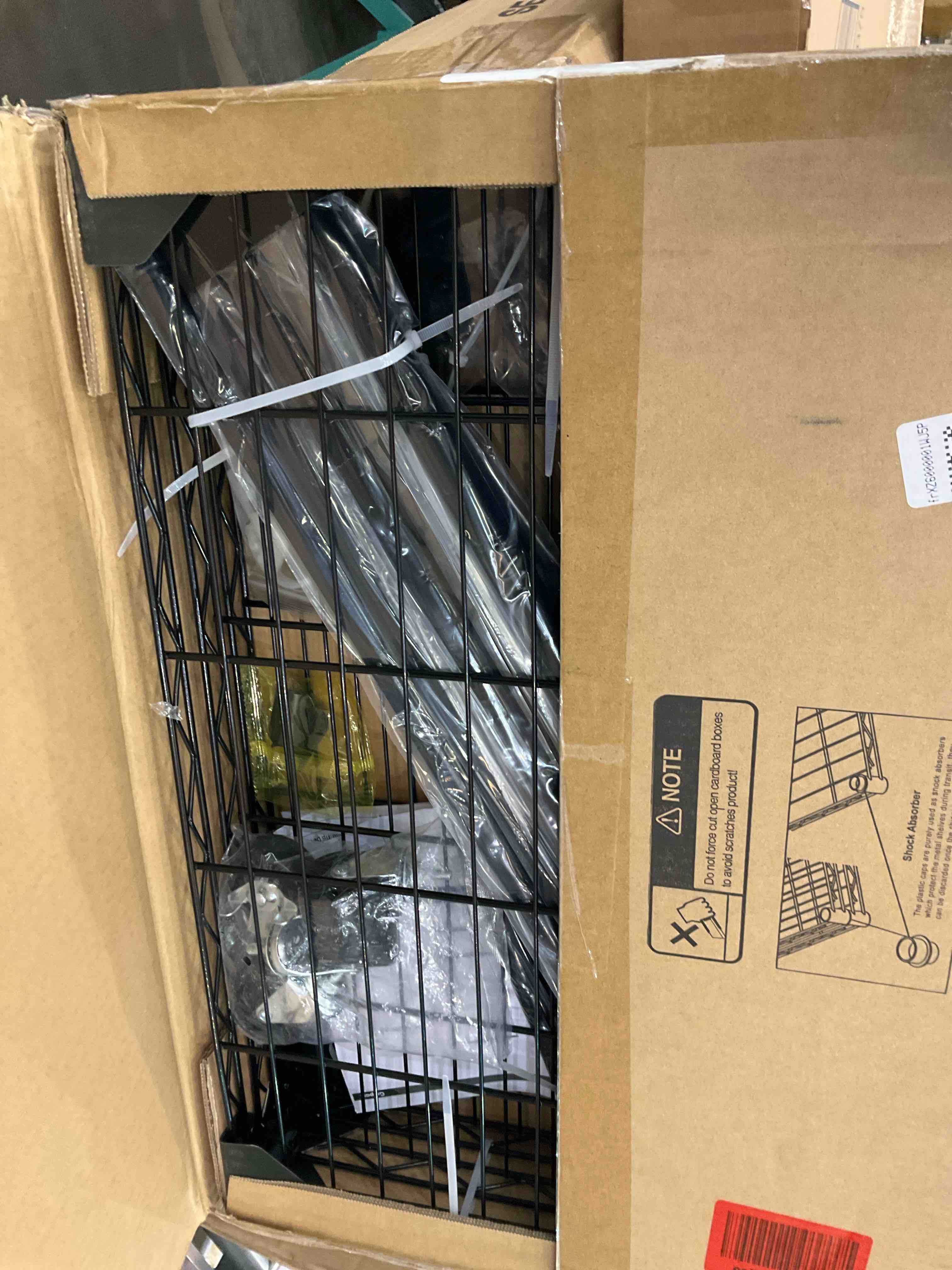https://s3.amazonaws.com/lotting-images-prod/BargainHunt/EXS01095120_1708539342531.jpeg
