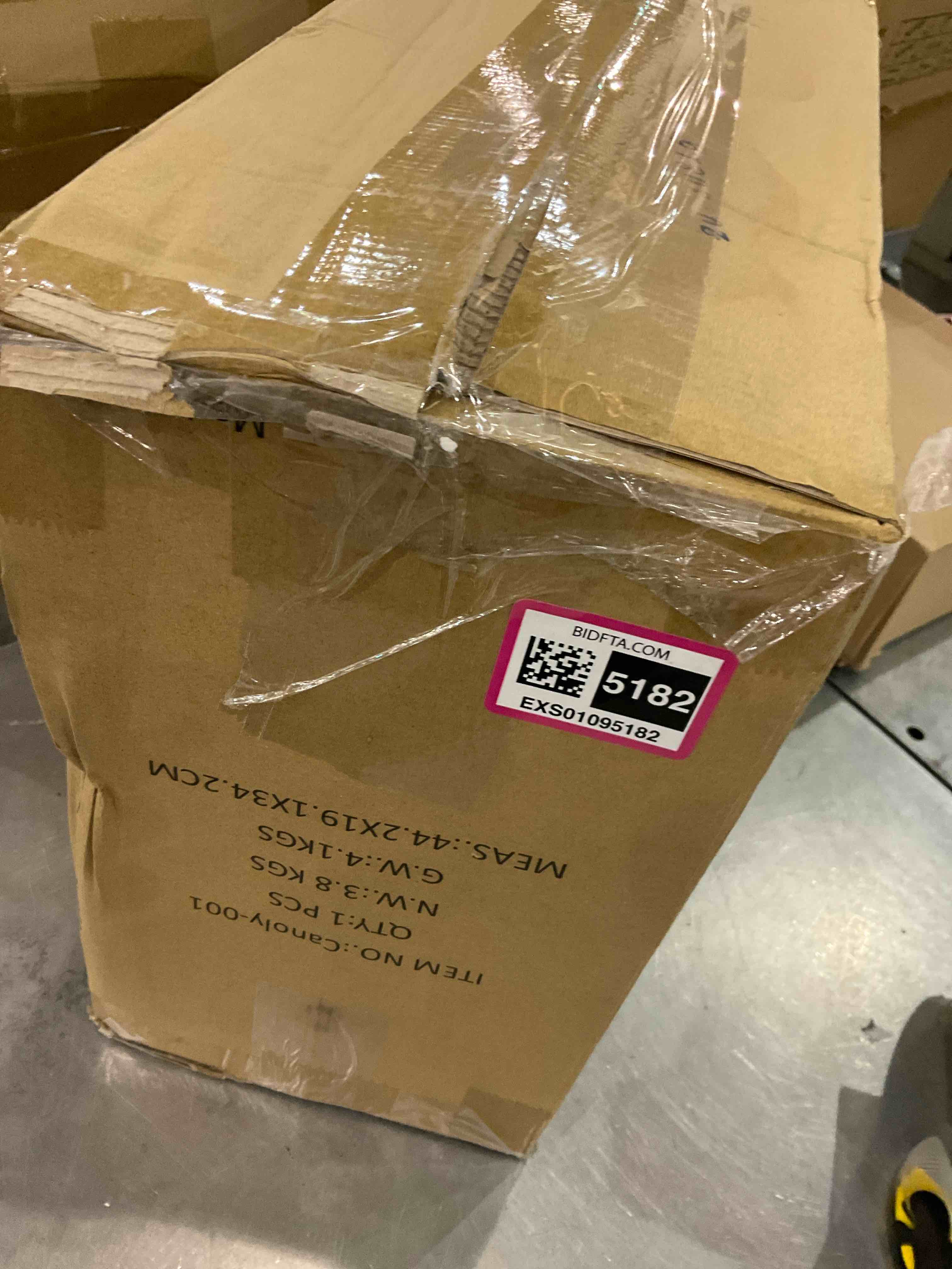 https://s3.amazonaws.com/lotting-images-prod/BargainHunt/EXS01095182_1708608421312.jpeg