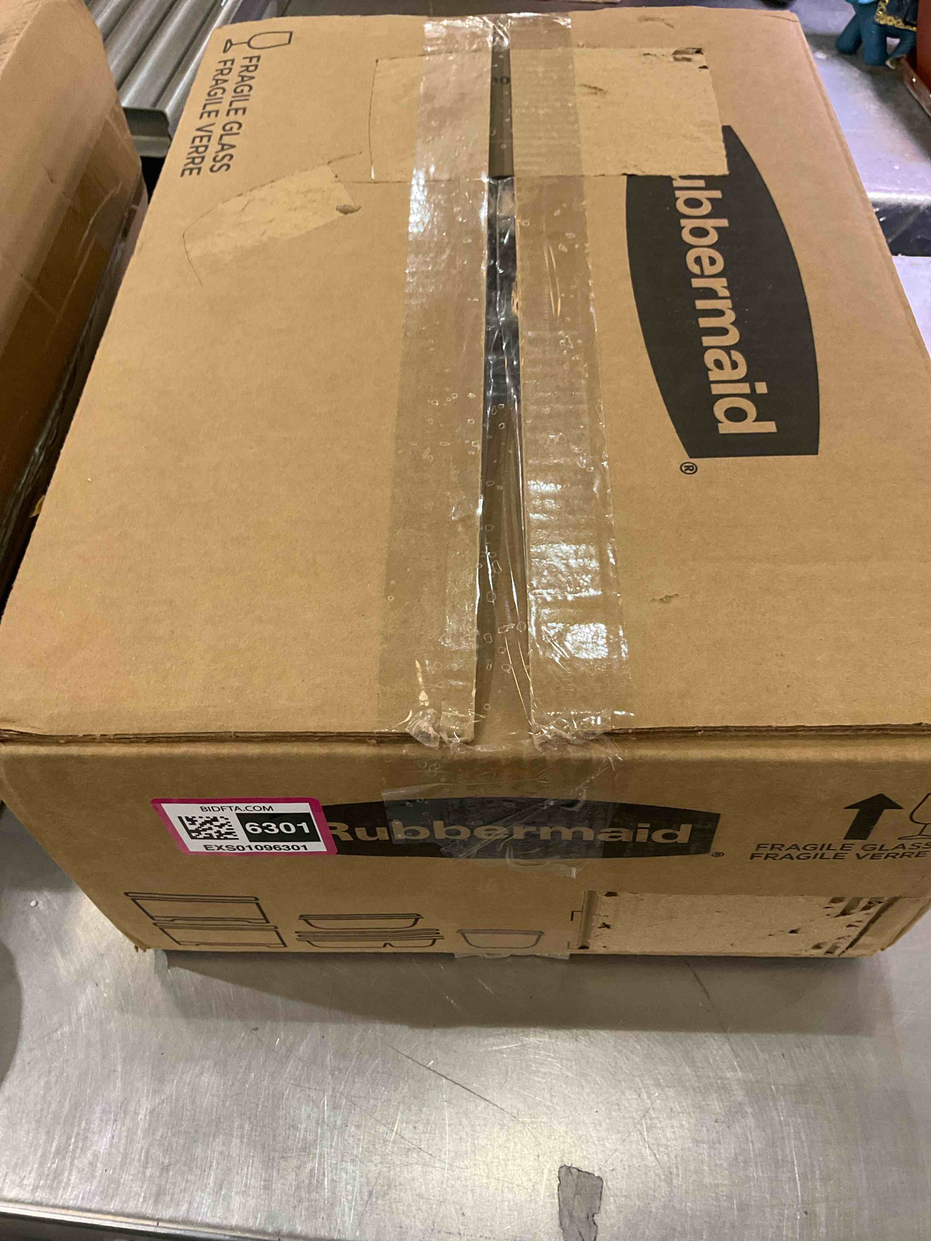https://s3.amazonaws.com/lotting-images-prod/BargainHunt/EXS01096301_1708110359756.jpeg
