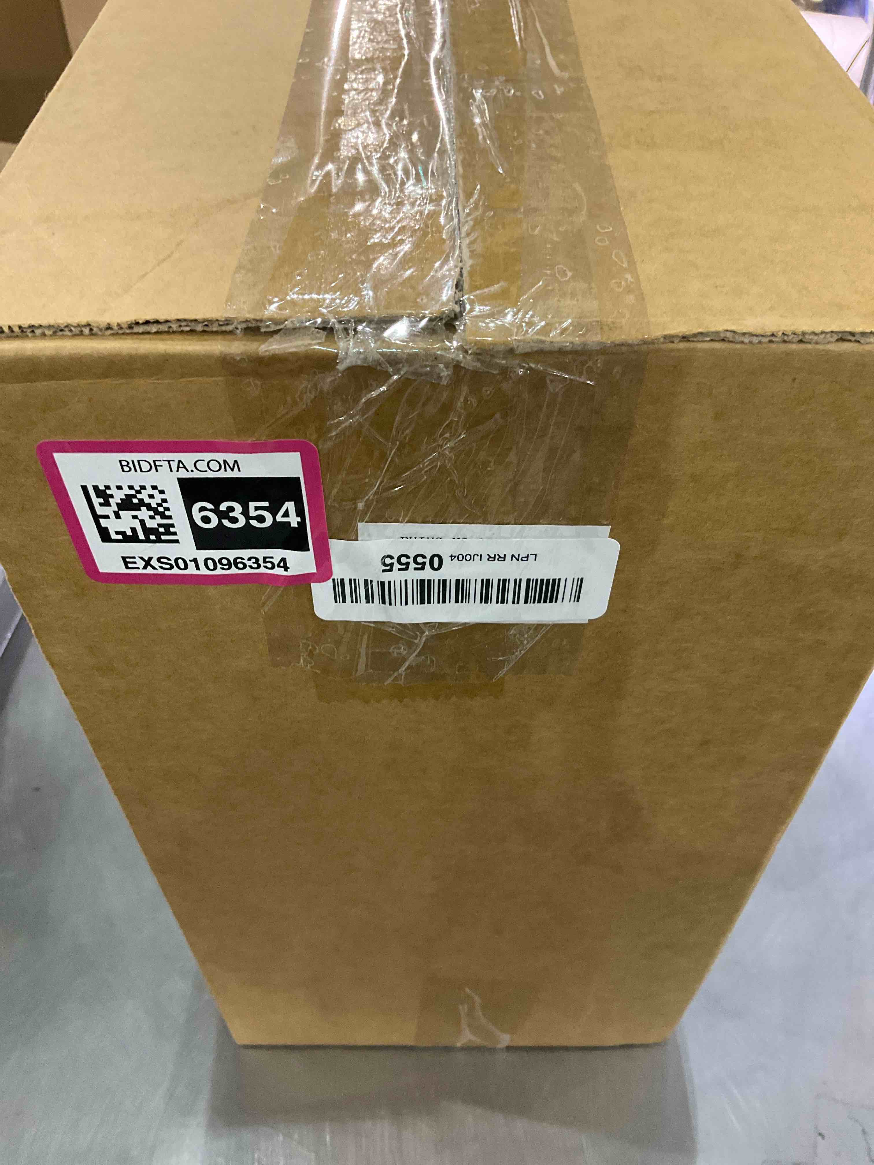 https://s3.amazonaws.com/lotting-images-prod/BargainHunt/EXS01096354_1708347652872.jpeg