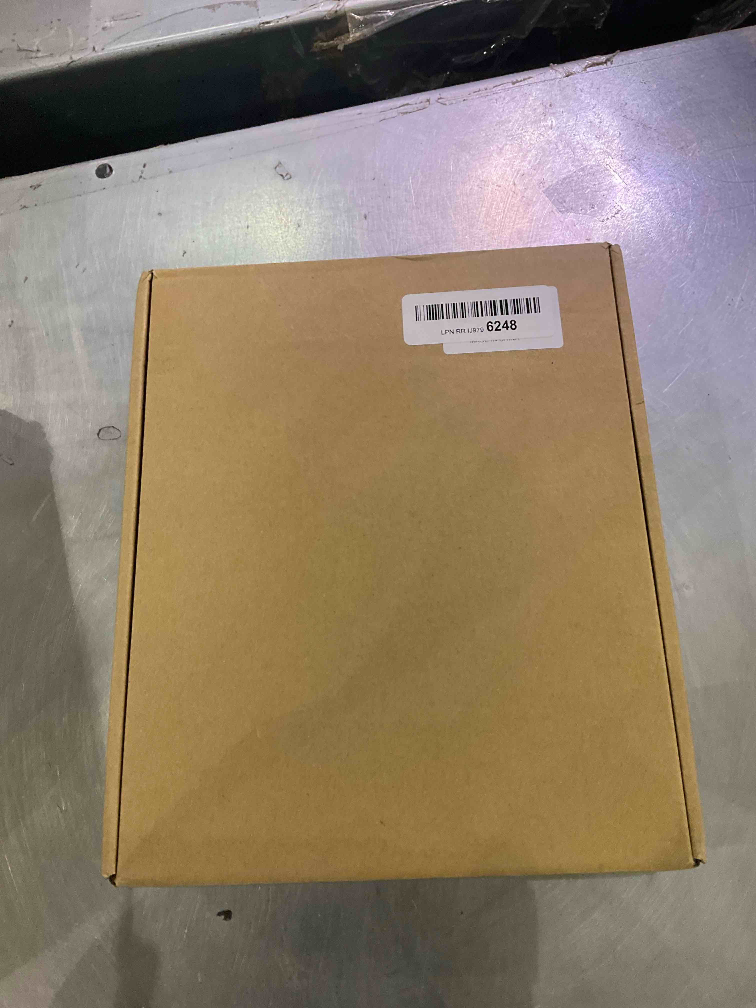 https://s3.amazonaws.com/lotting-images-prod/BargainHunt/EXS01096357_1708347814034.jpeg