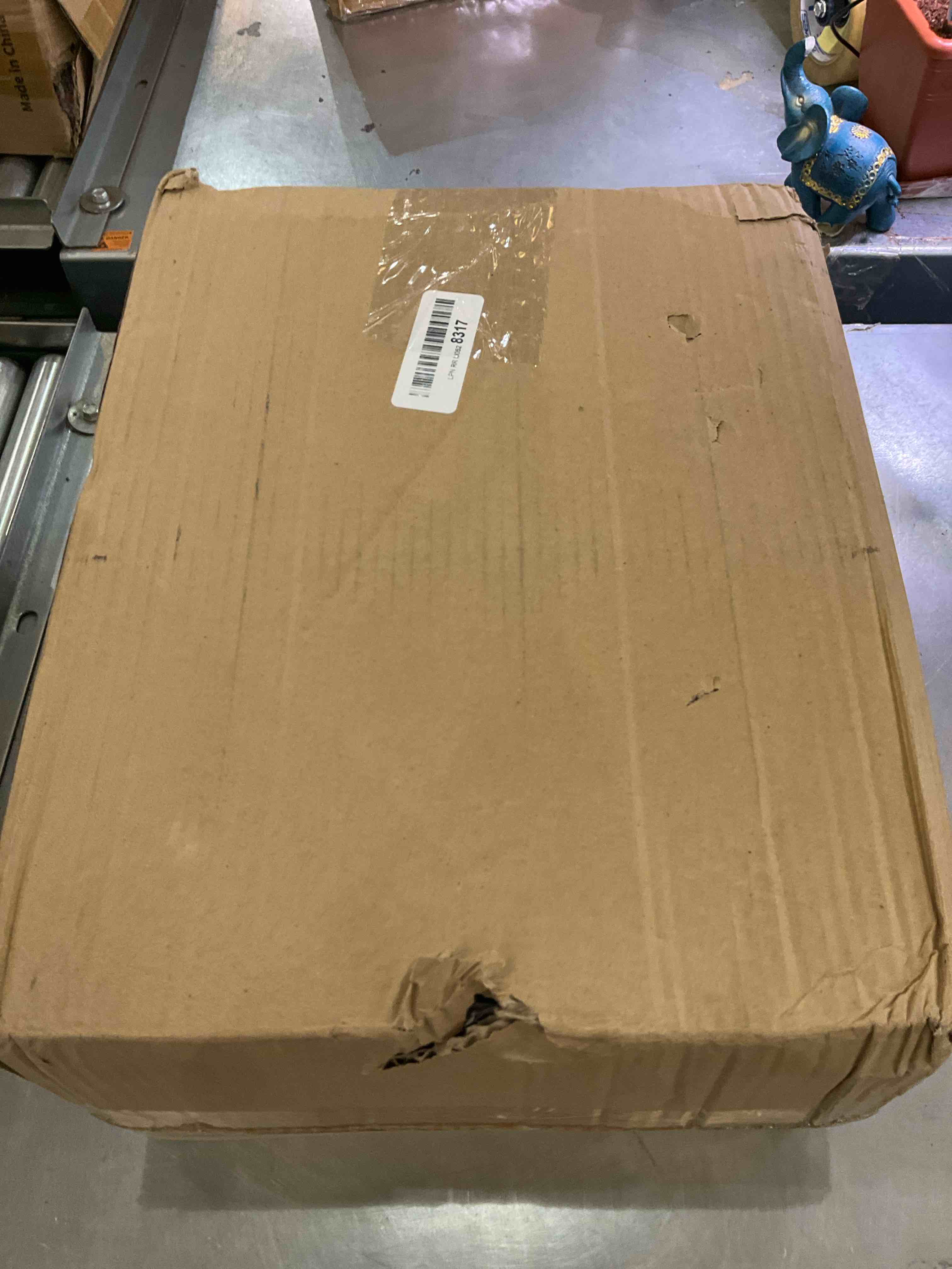 https://s3.amazonaws.com/lotting-images-prod/BargainHunt/EXS01096453_1708359644783.jpeg