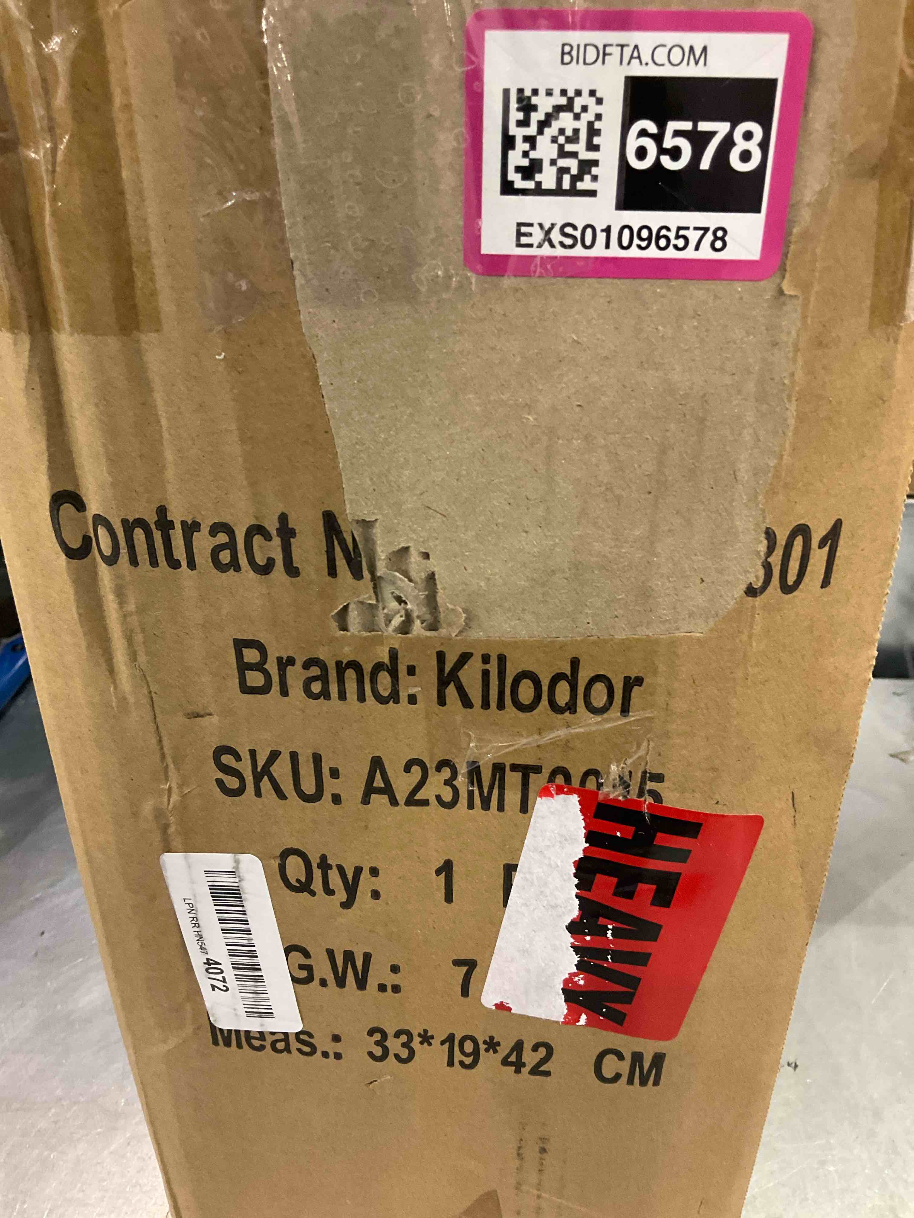https://s3.amazonaws.com/lotting-images-prod/BargainHunt/EXS01096578_1708630987992.jpeg