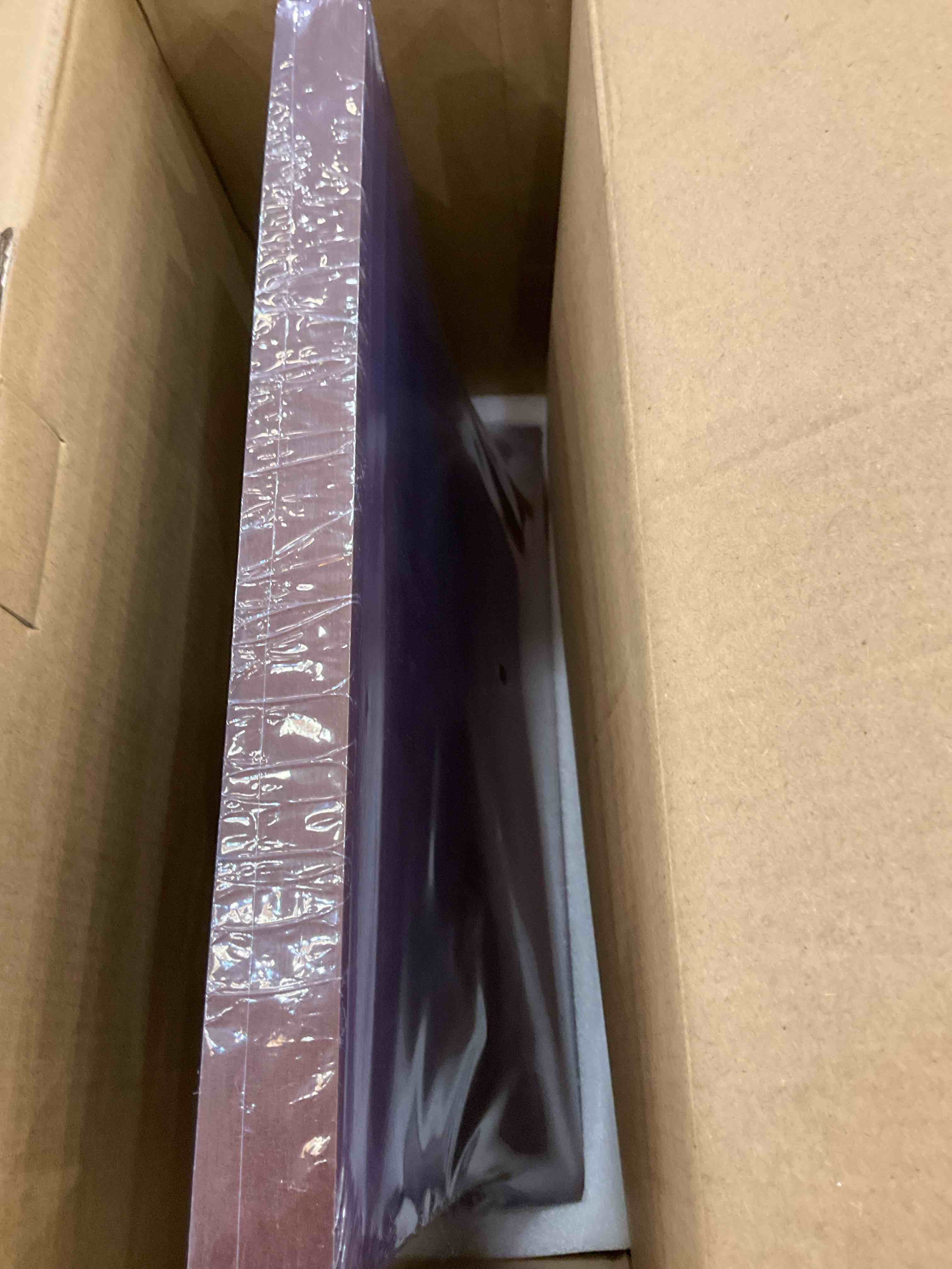 https://s3.amazonaws.com/lotting-images-prod/BargainHunt/EXS01096691_1708713378747.jpeg
