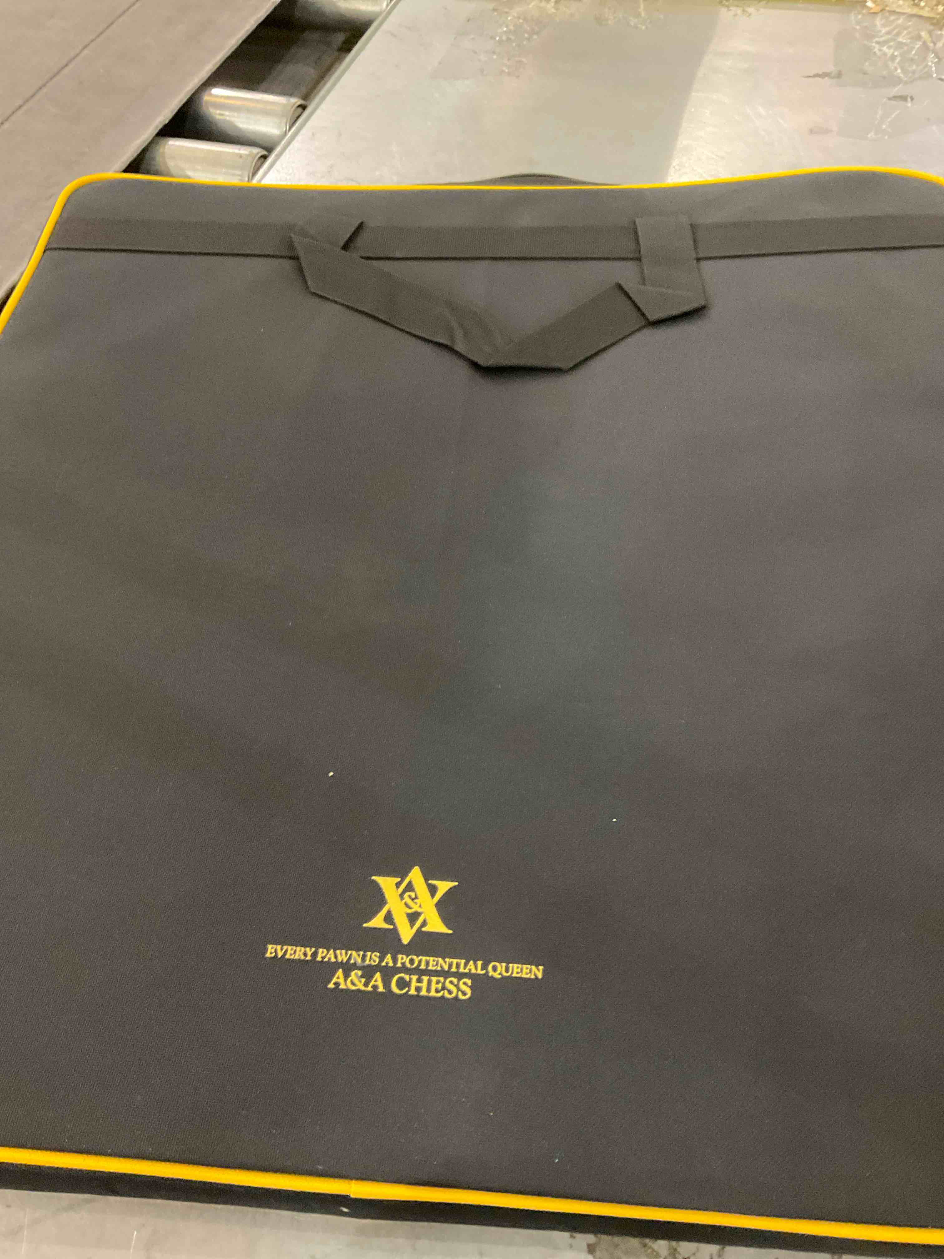 A&A 21.25" Professional Wooden Tournament Chess Board/Walnut & Maple Inlaid / 2.25" Squares w/o Notation