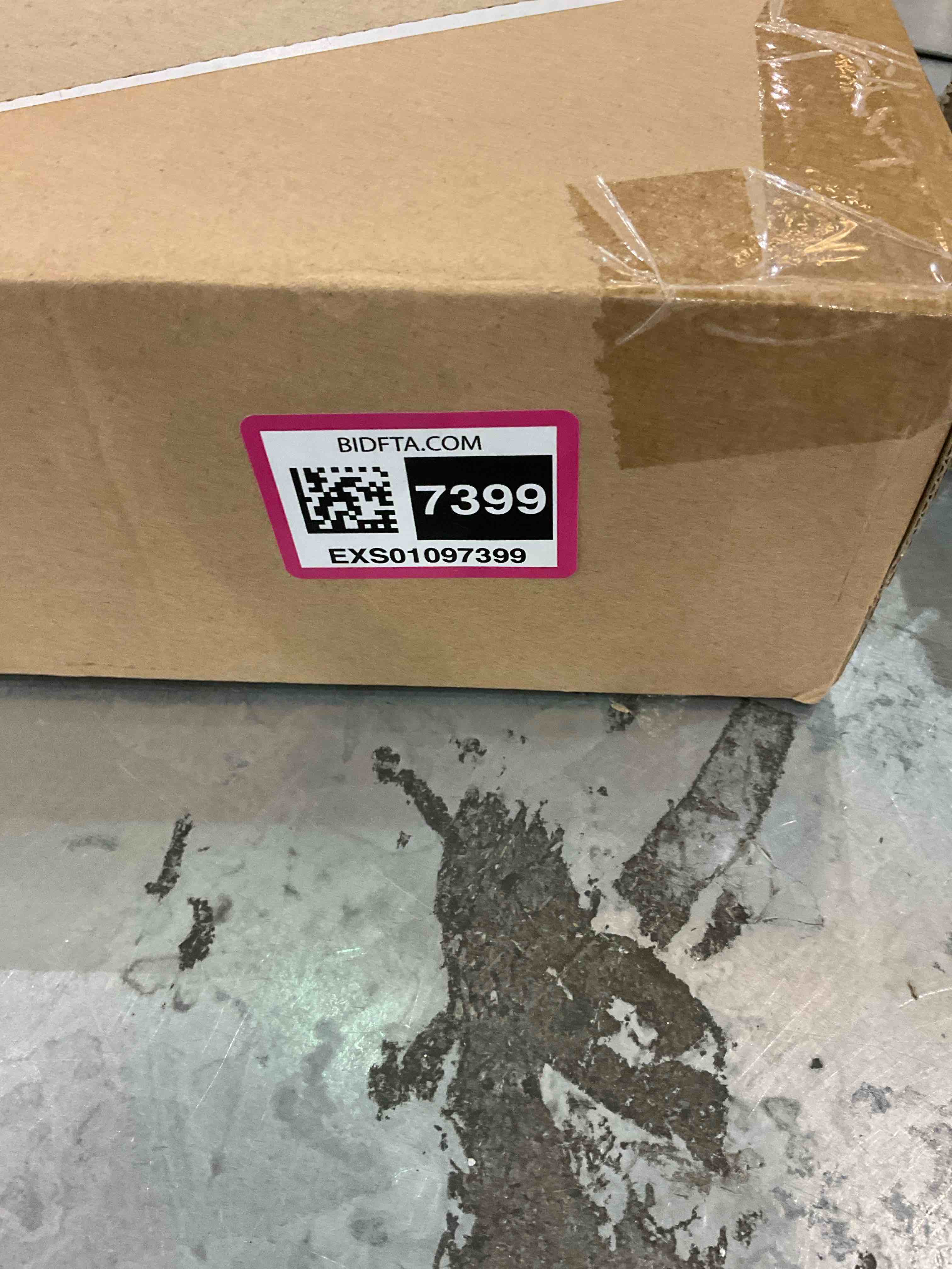 https://s3.amazonaws.com/lotting-images-prod/BargainHunt/EXS01097399_1715267274604.jpeg