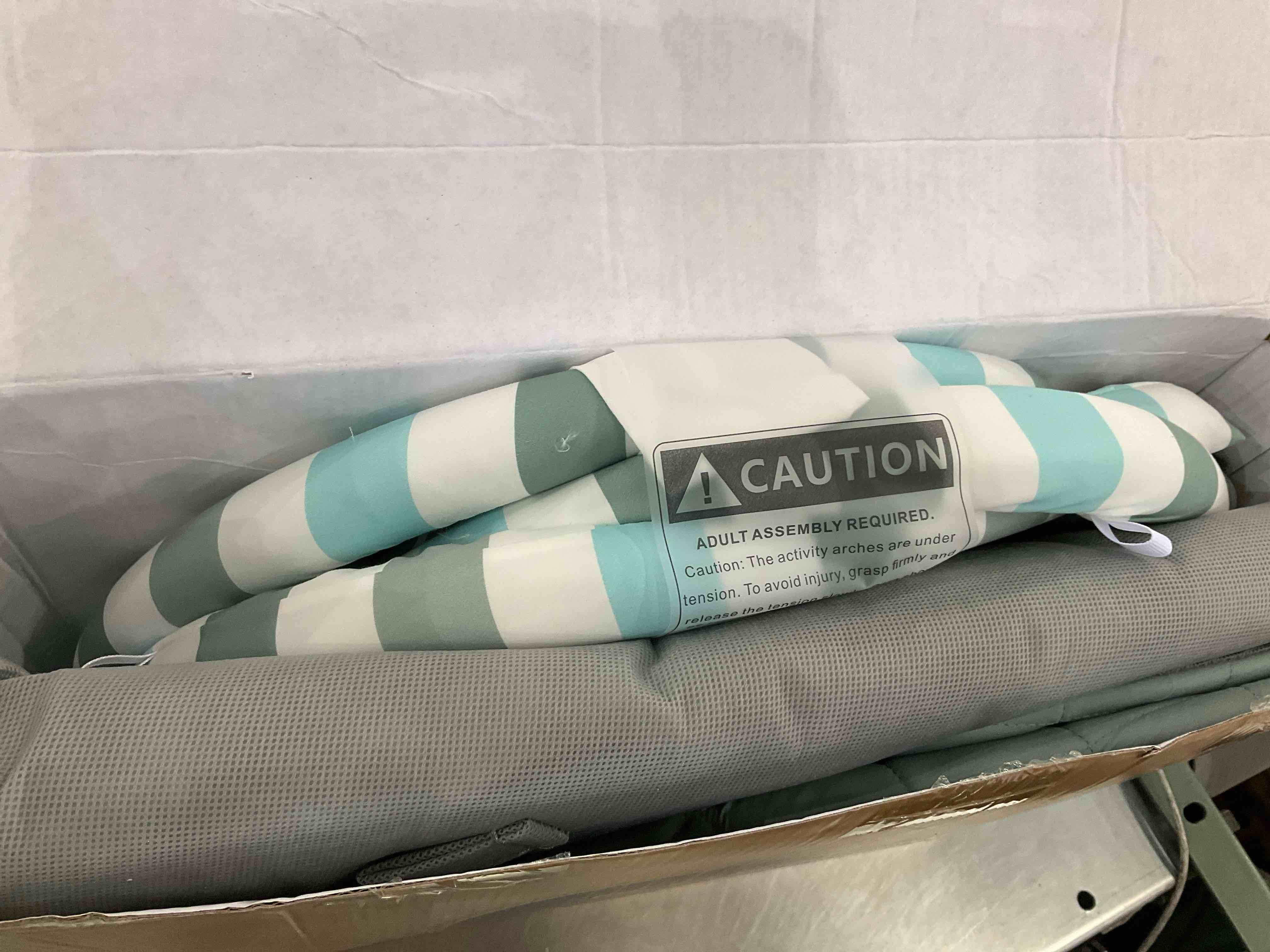 https://s3.amazonaws.com/lotting-images-prod/BargainHunt/EXS01097582_1708532309546.jpeg