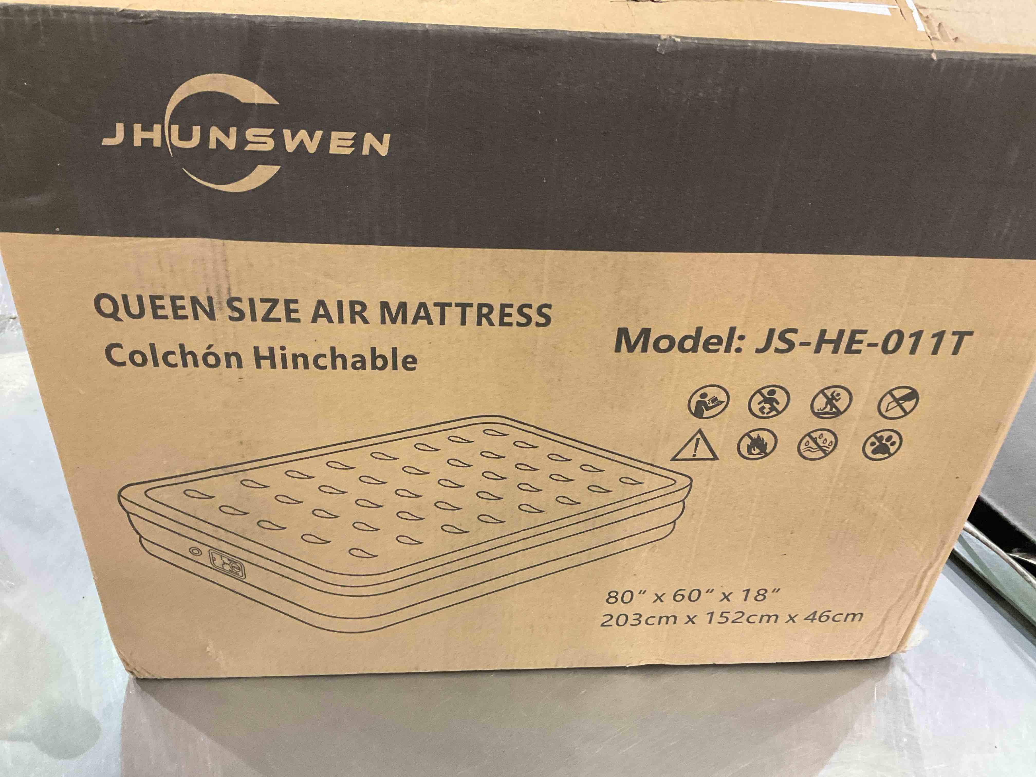https://s3.amazonaws.com/lotting-images-prod/BargainHunt/EXS01097584_1708533405792.jpeg