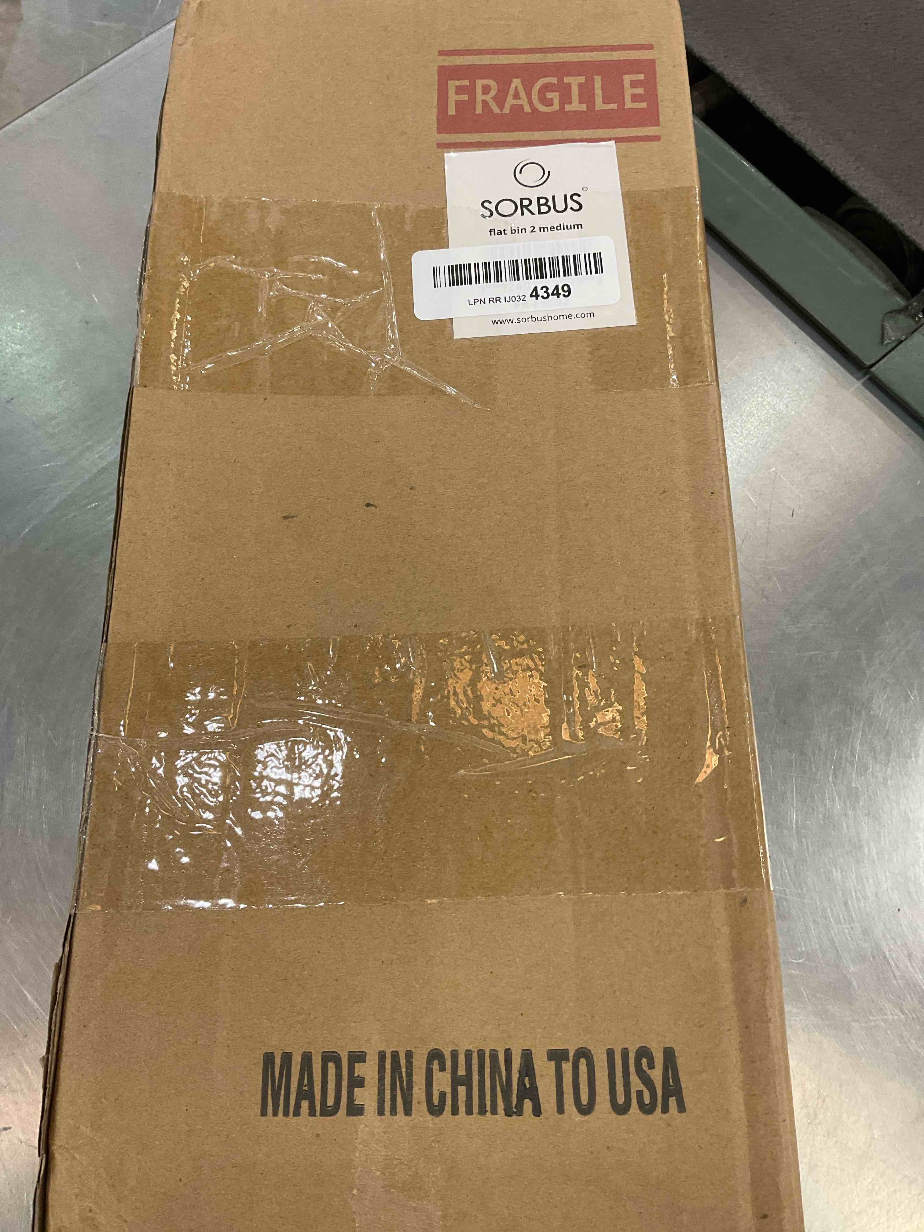 https://s3.amazonaws.com/lotting-images-prod/BargainHunt/EXS01097623_1708543976003.jpeg