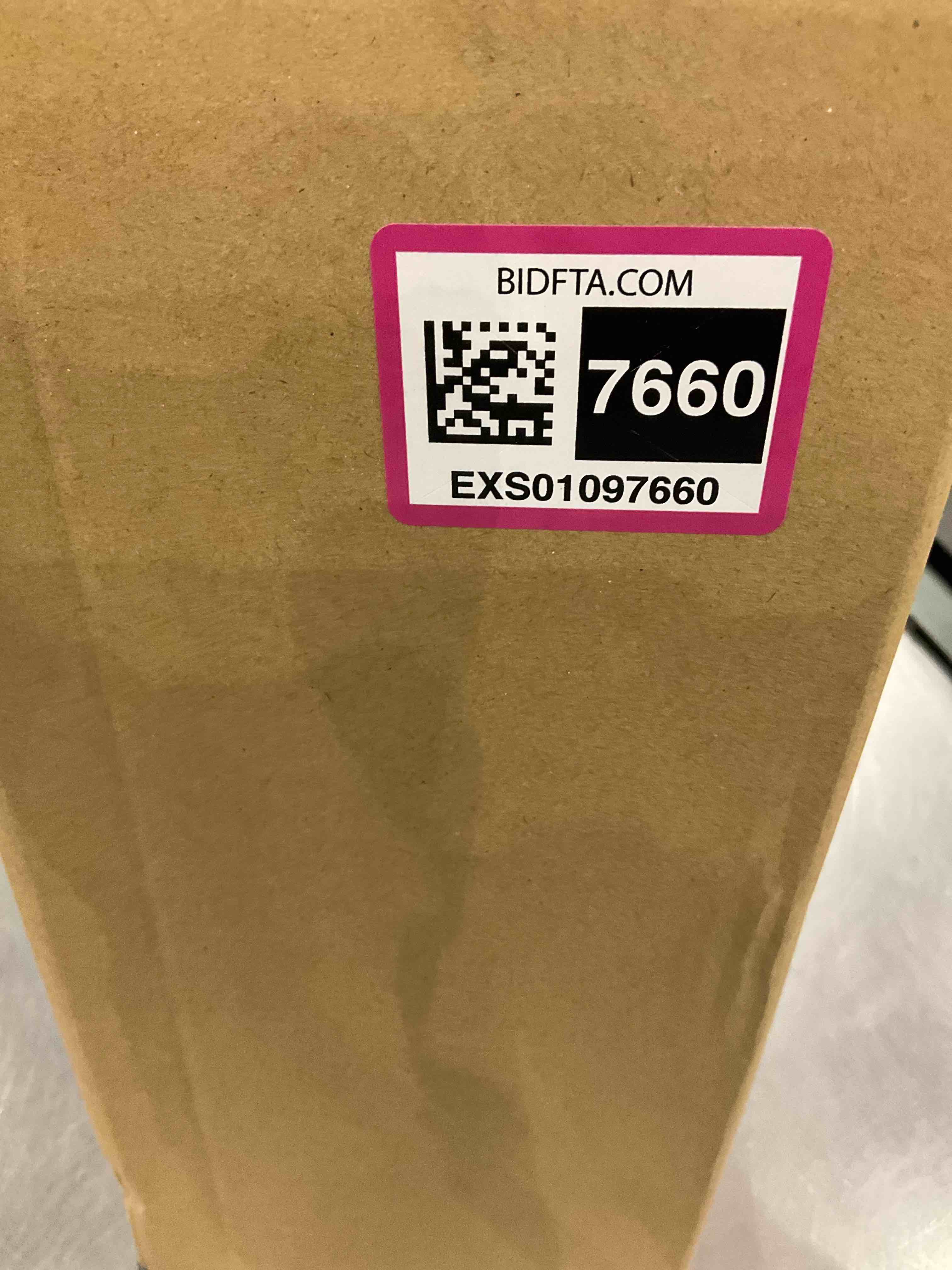 https://s3.amazonaws.com/lotting-images-prod/BargainHunt/EXS01097660_1708606212237.jpeg