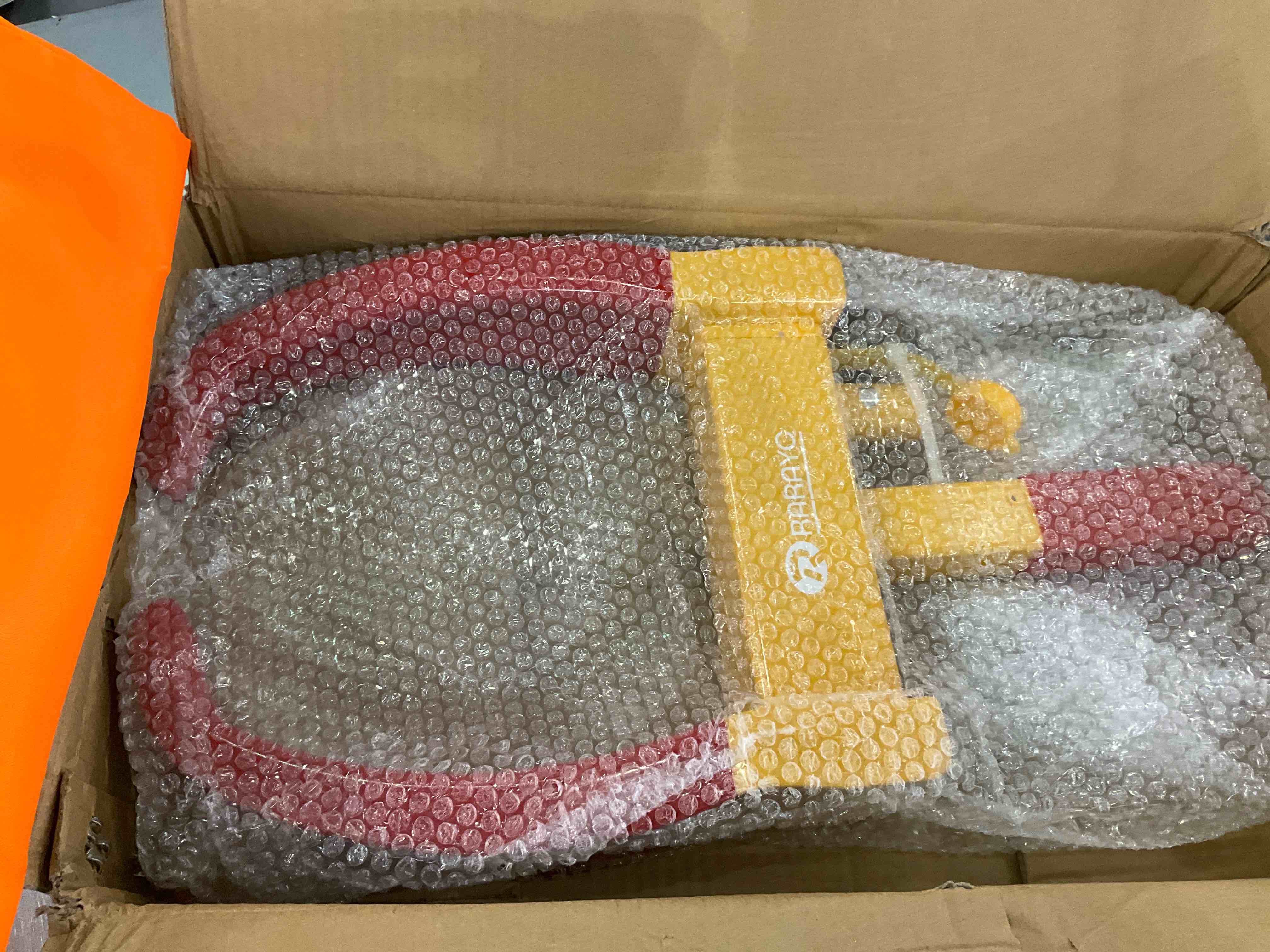https://s3.amazonaws.com/lotting-images-prod/BargainHunt/EXS01097673_1708608006848.jpeg