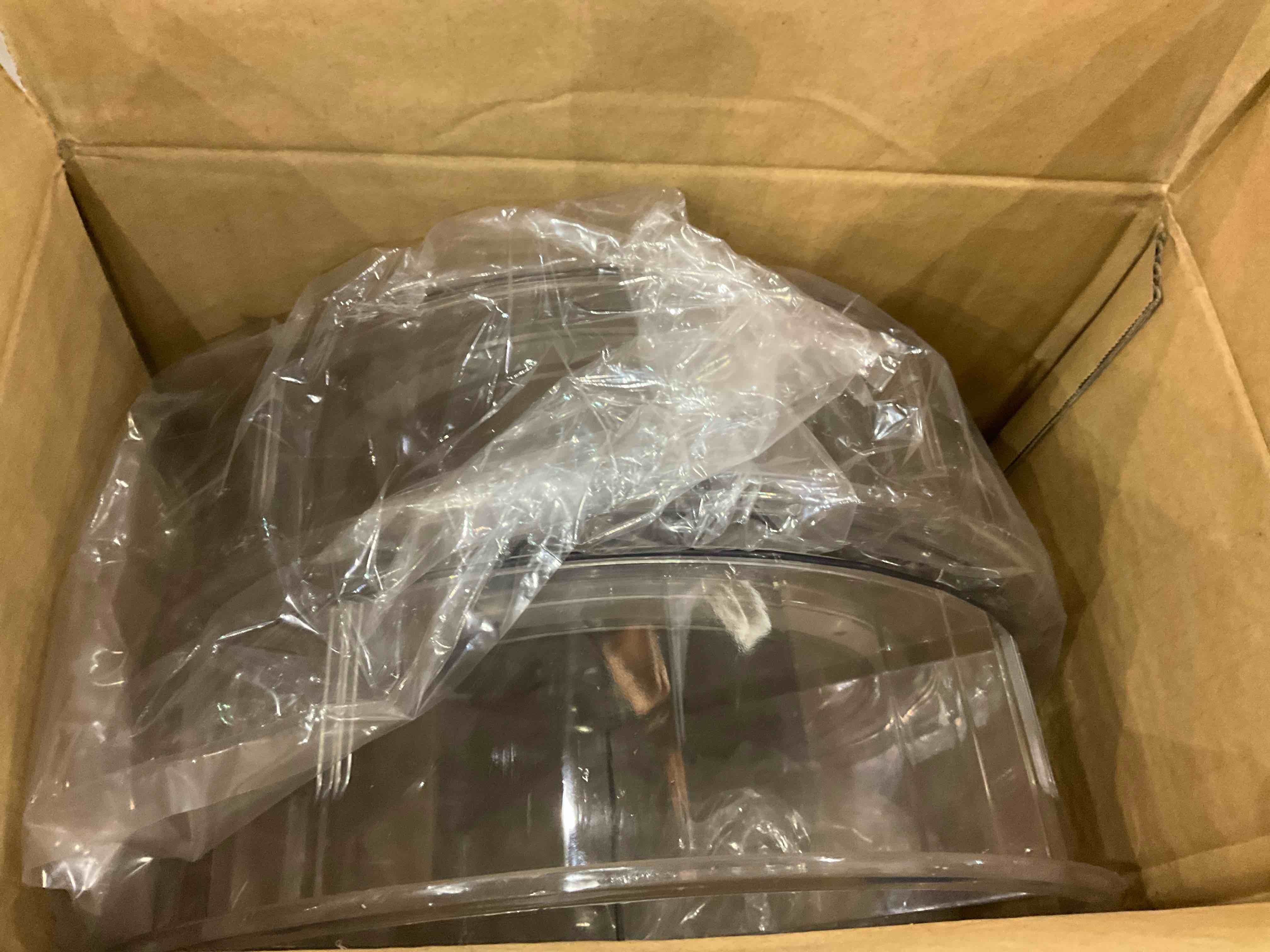 https://s3.amazonaws.com/lotting-images-prod/BargainHunt/EXS01097778_1708630213098.jpeg