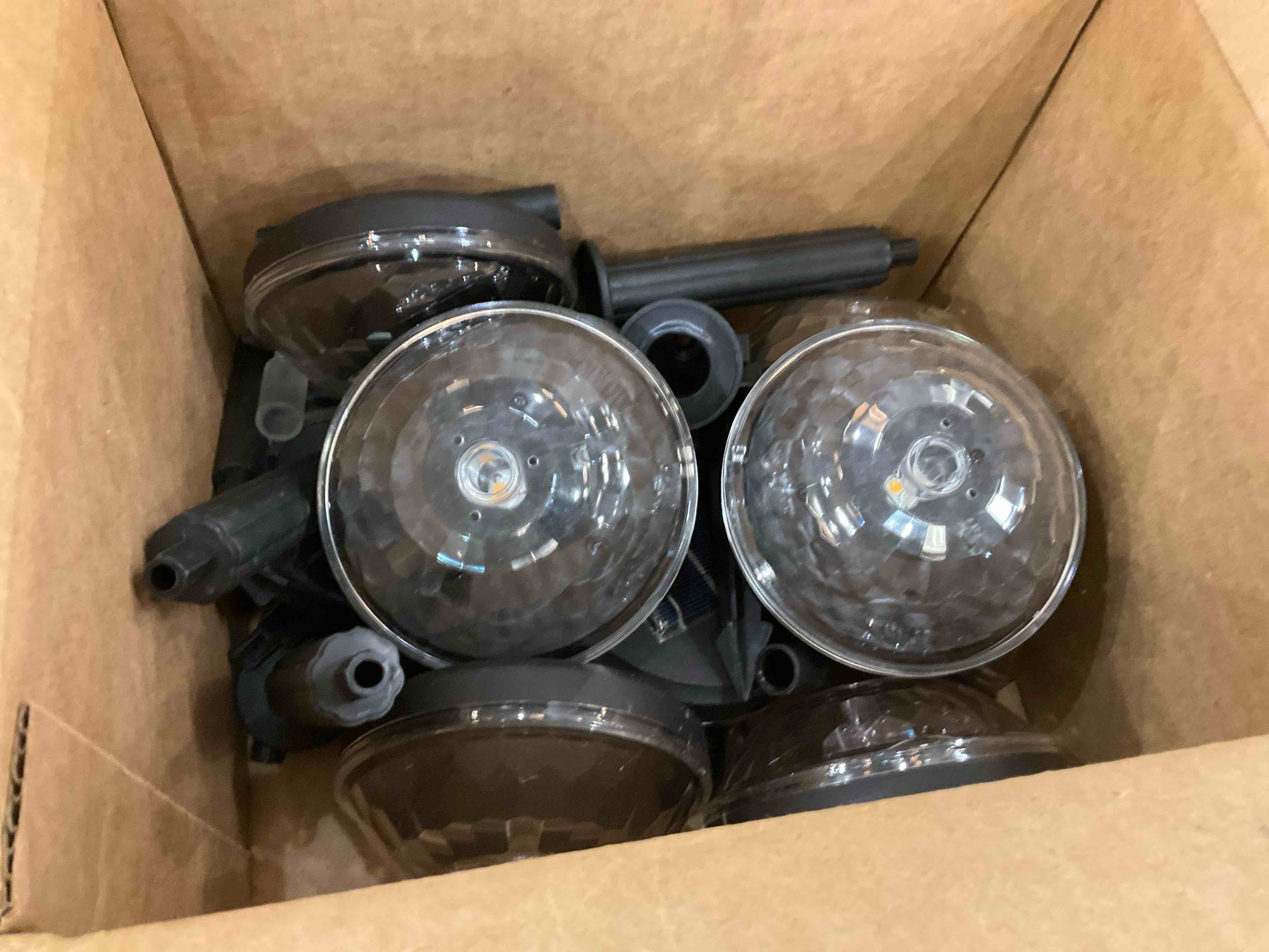 https://s3.amazonaws.com/lotting-images-prod/BargainHunt/EXS01097871_1708701662598.jpeg