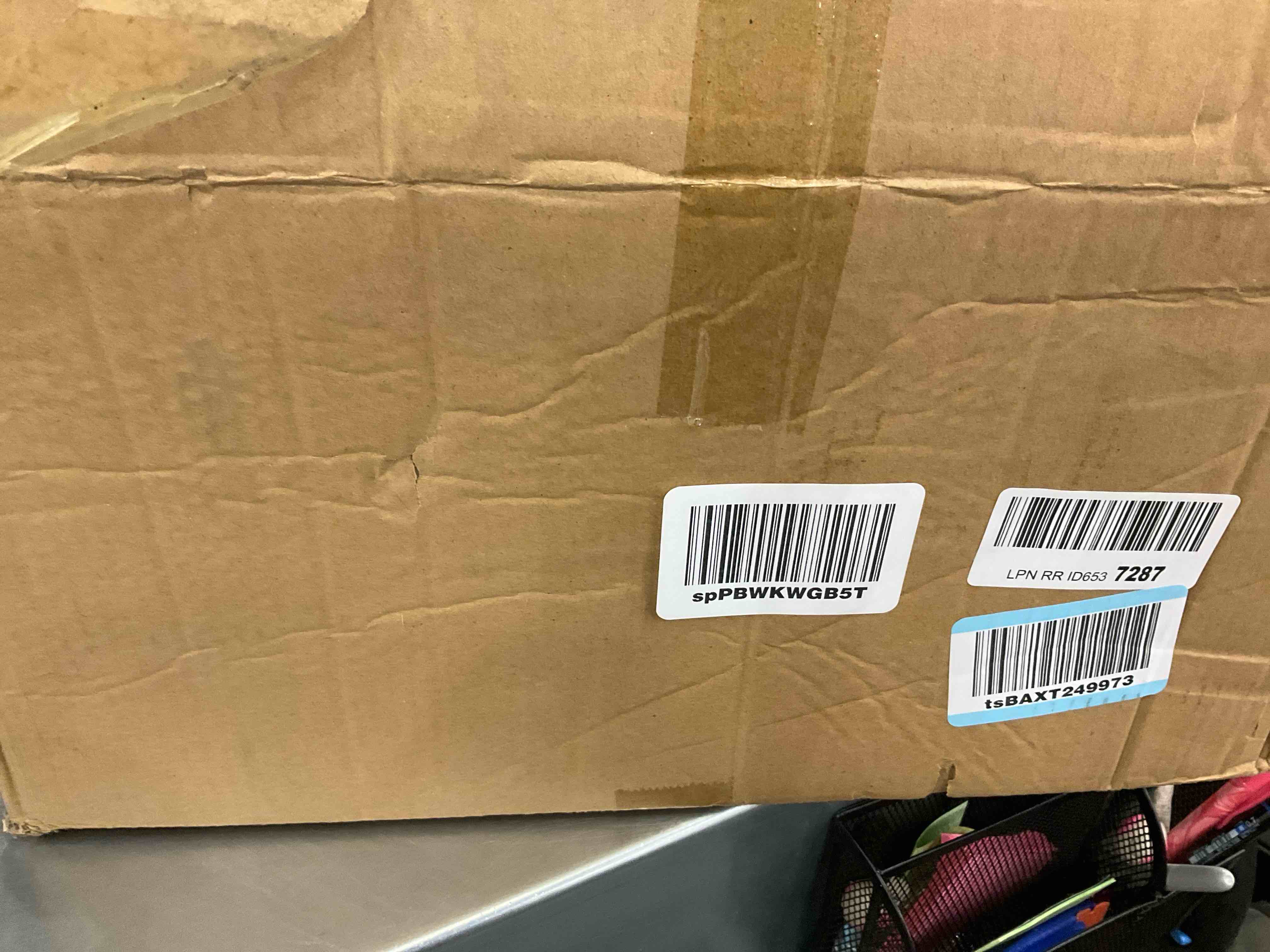 https://s3.amazonaws.com/lotting-images-prod/BargainHunt/EXS01097901_1708710418517.jpeg