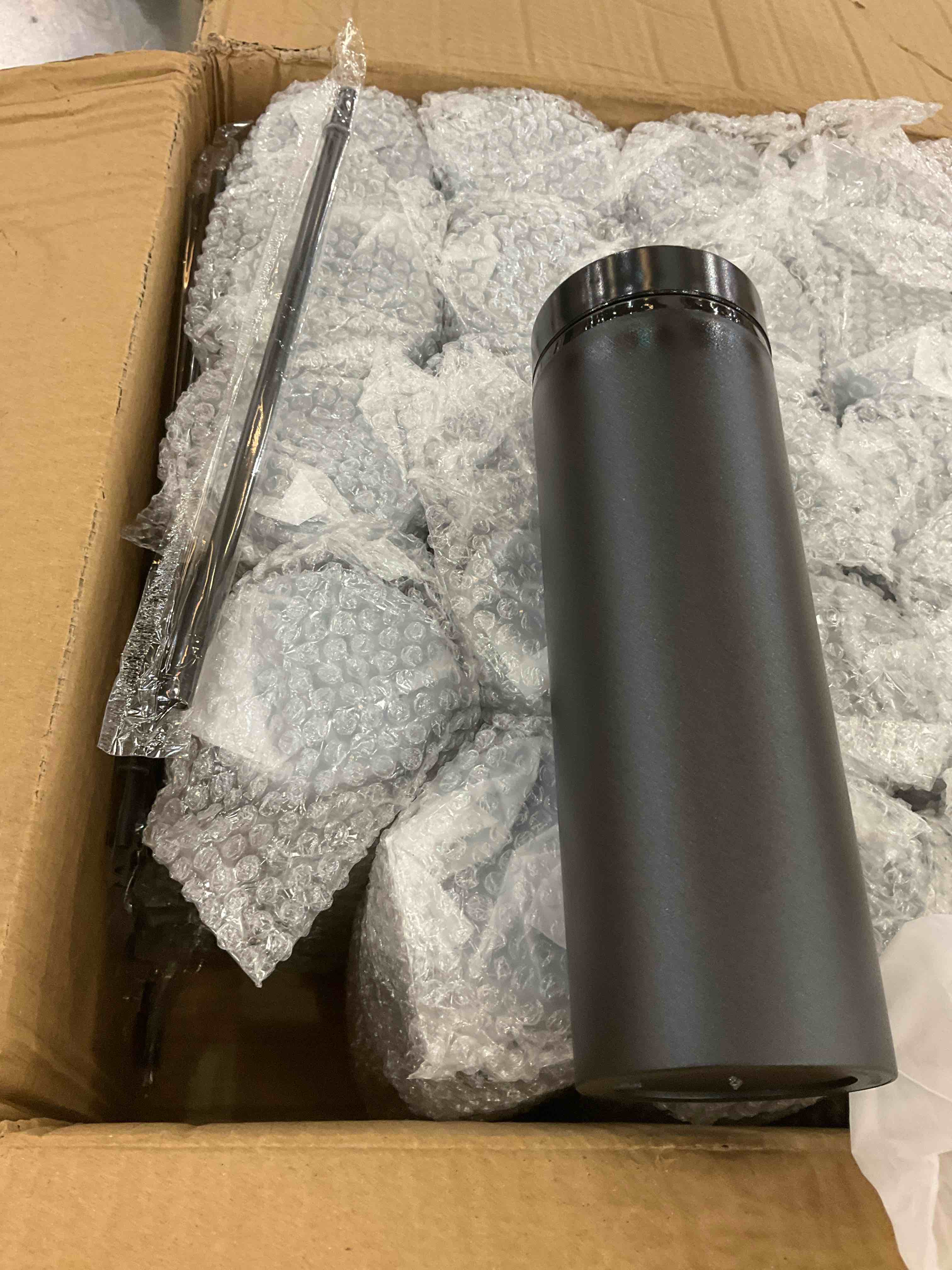 https://s3.amazonaws.com/lotting-images-prod/BargainHunt/EXS01097901_1708710444794.jpeg