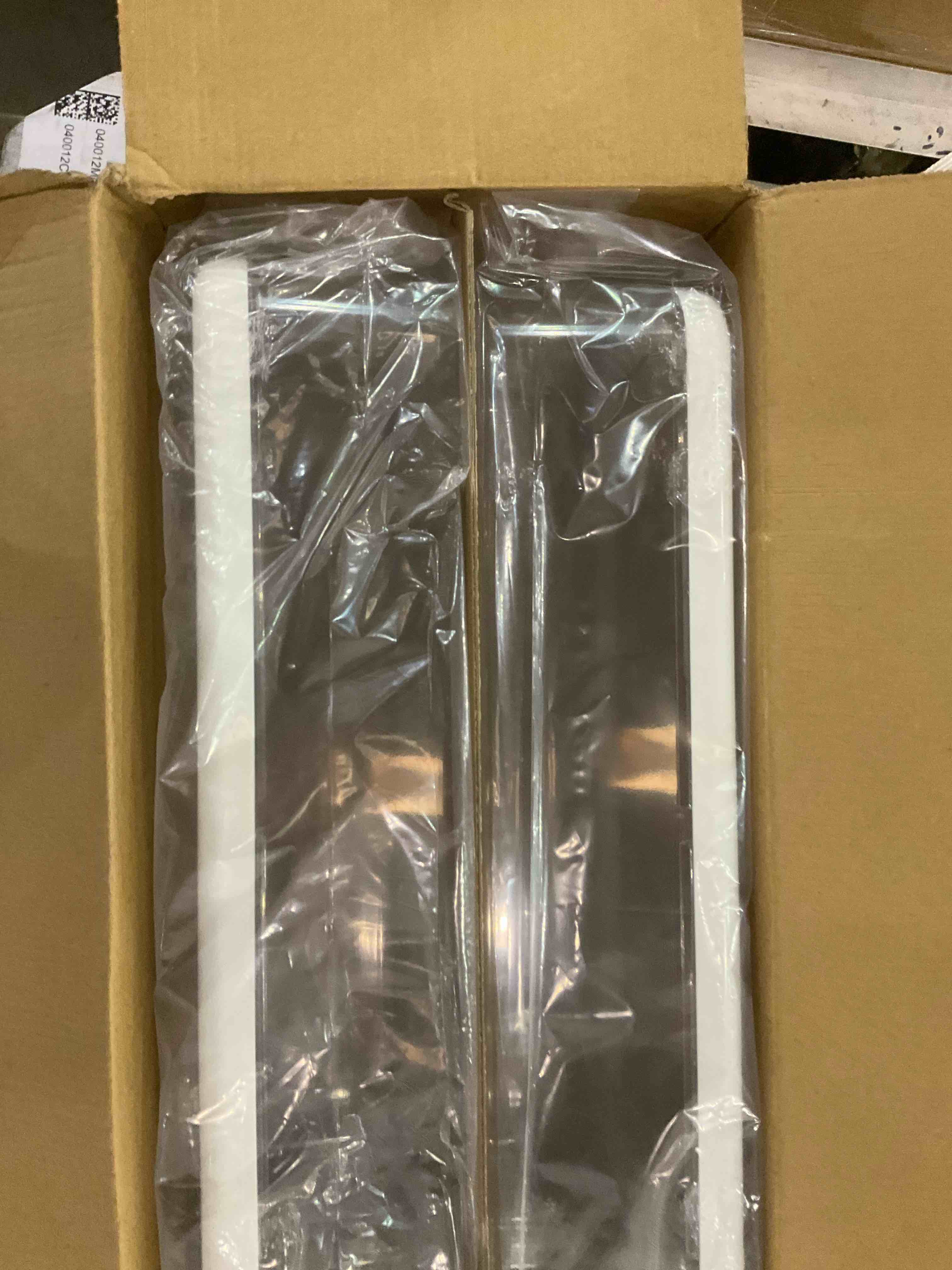 https://s3.amazonaws.com/lotting-images-prod/BargainHunt/EXS01098114_1709047216367.jpeg