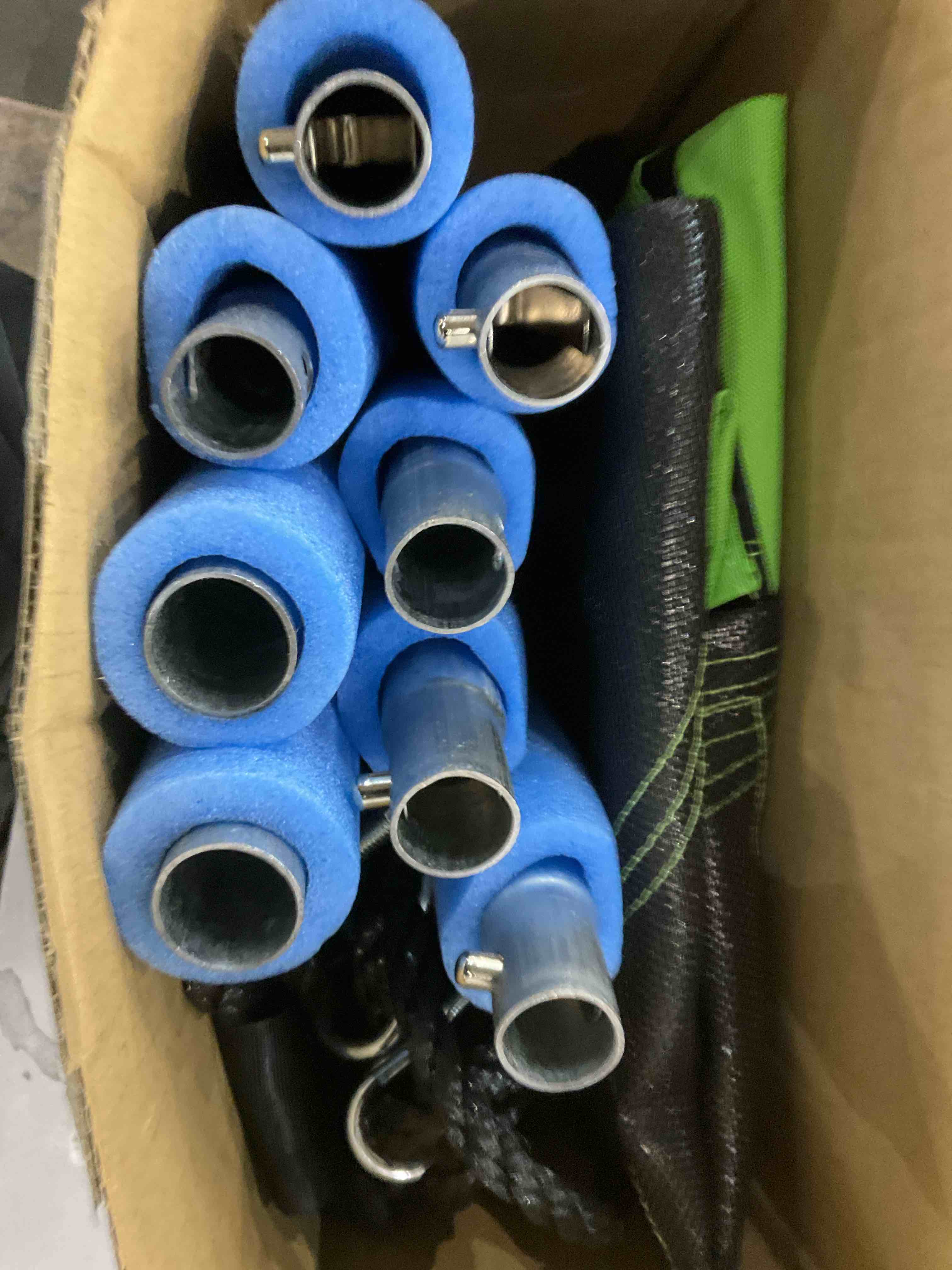 https://s3.amazonaws.com/lotting-images-prod/BargainHunt/EXS01098310_1709123127508.jpeg