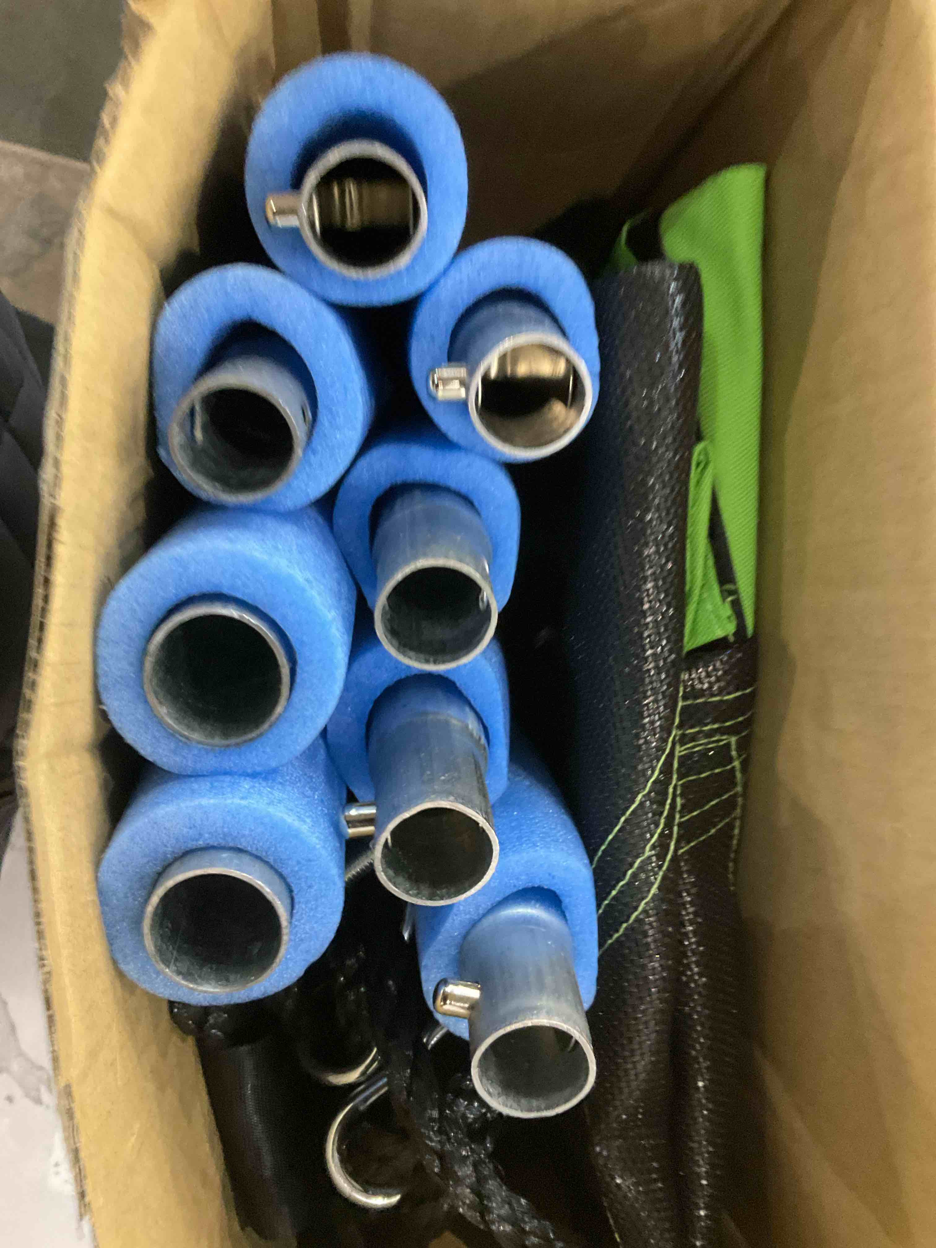 https://s3.amazonaws.com/lotting-images-prod/BargainHunt/EXS01098310_1709123128405.jpeg