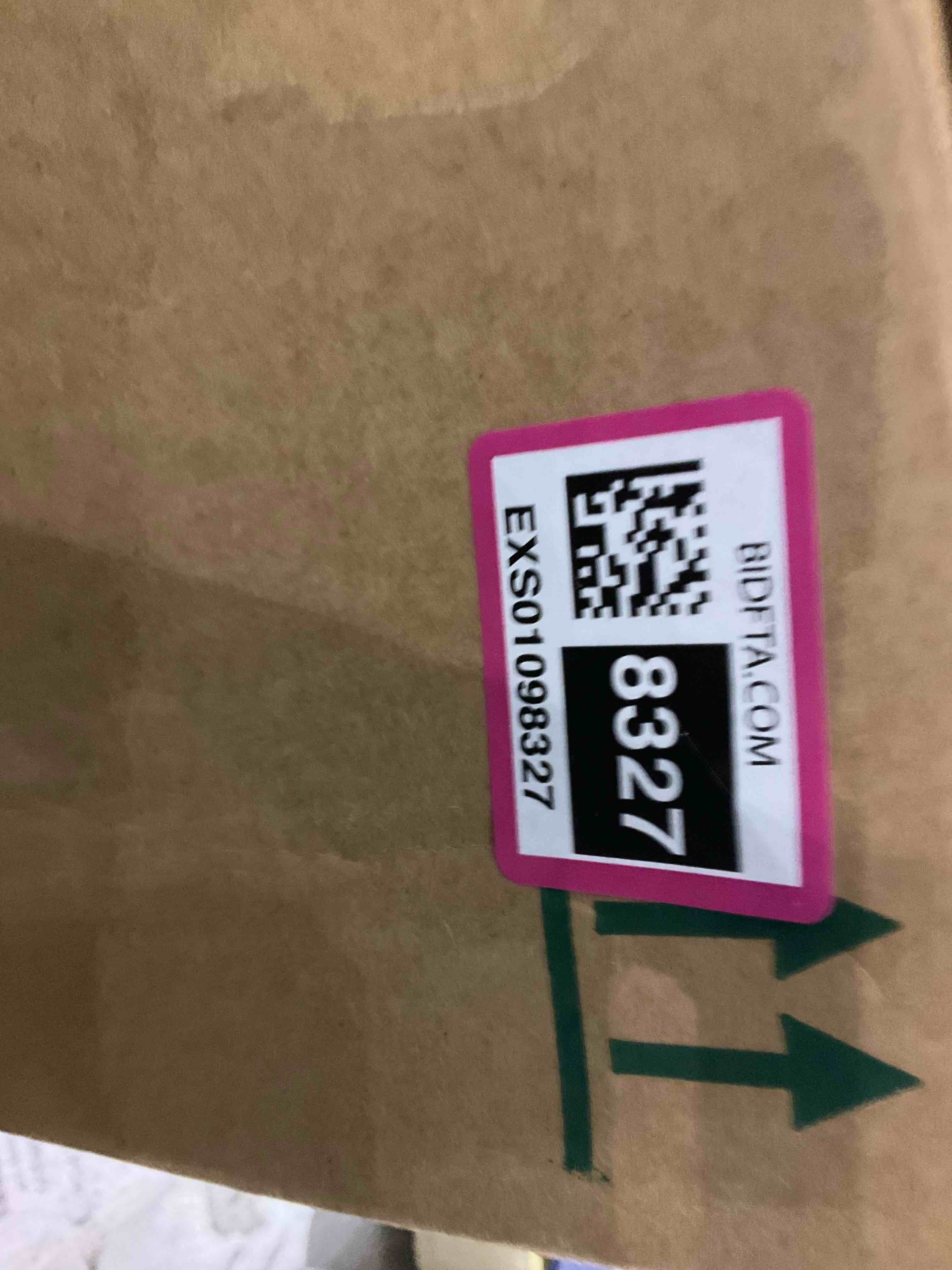 https://s3.amazonaws.com/lotting-images-prod/BargainHunt/EXS01098327_1709124633539.jpeg