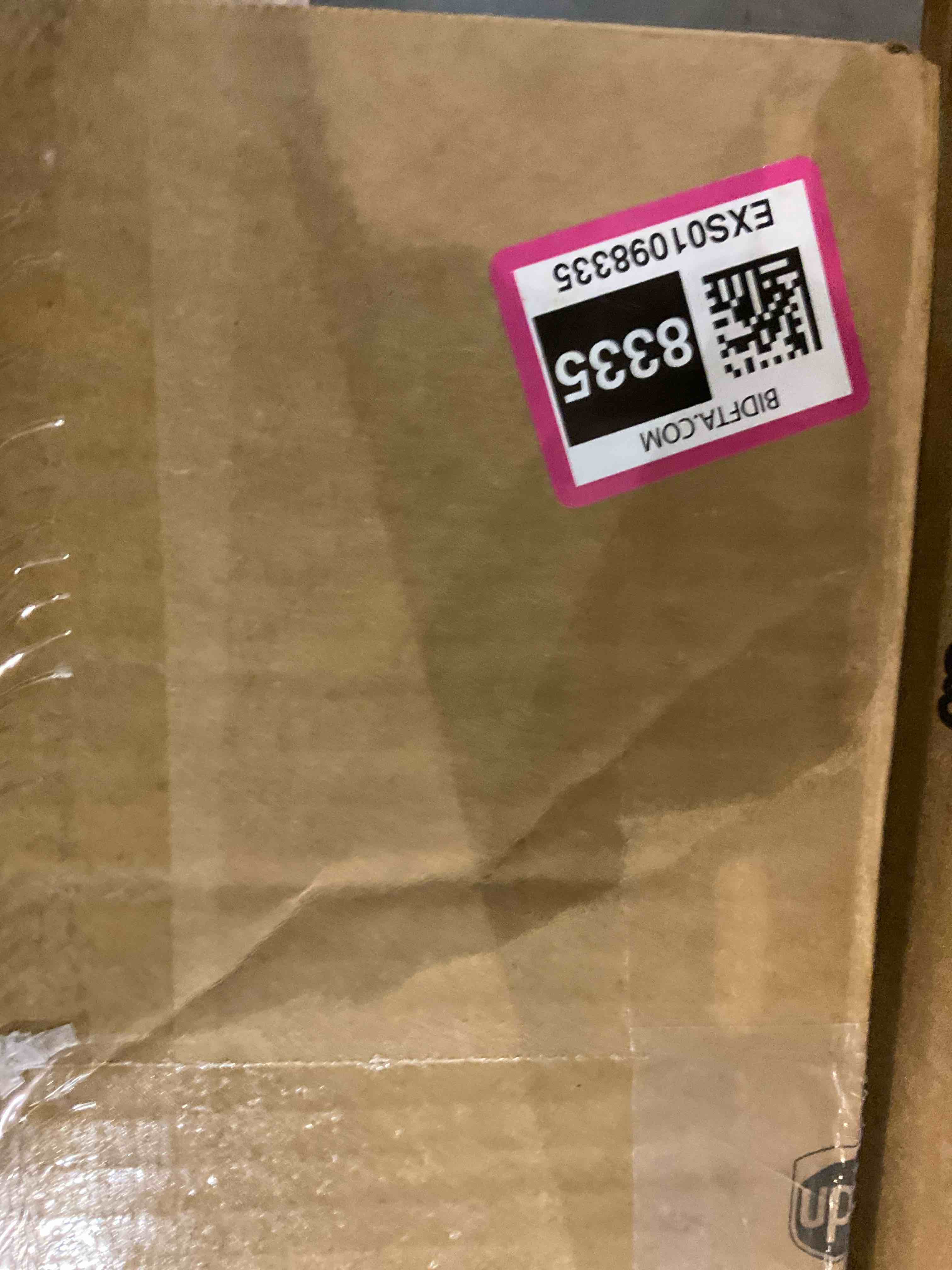 https://s3.amazonaws.com/lotting-images-prod/BargainHunt/EXS01098335_1709126132137.jpeg
