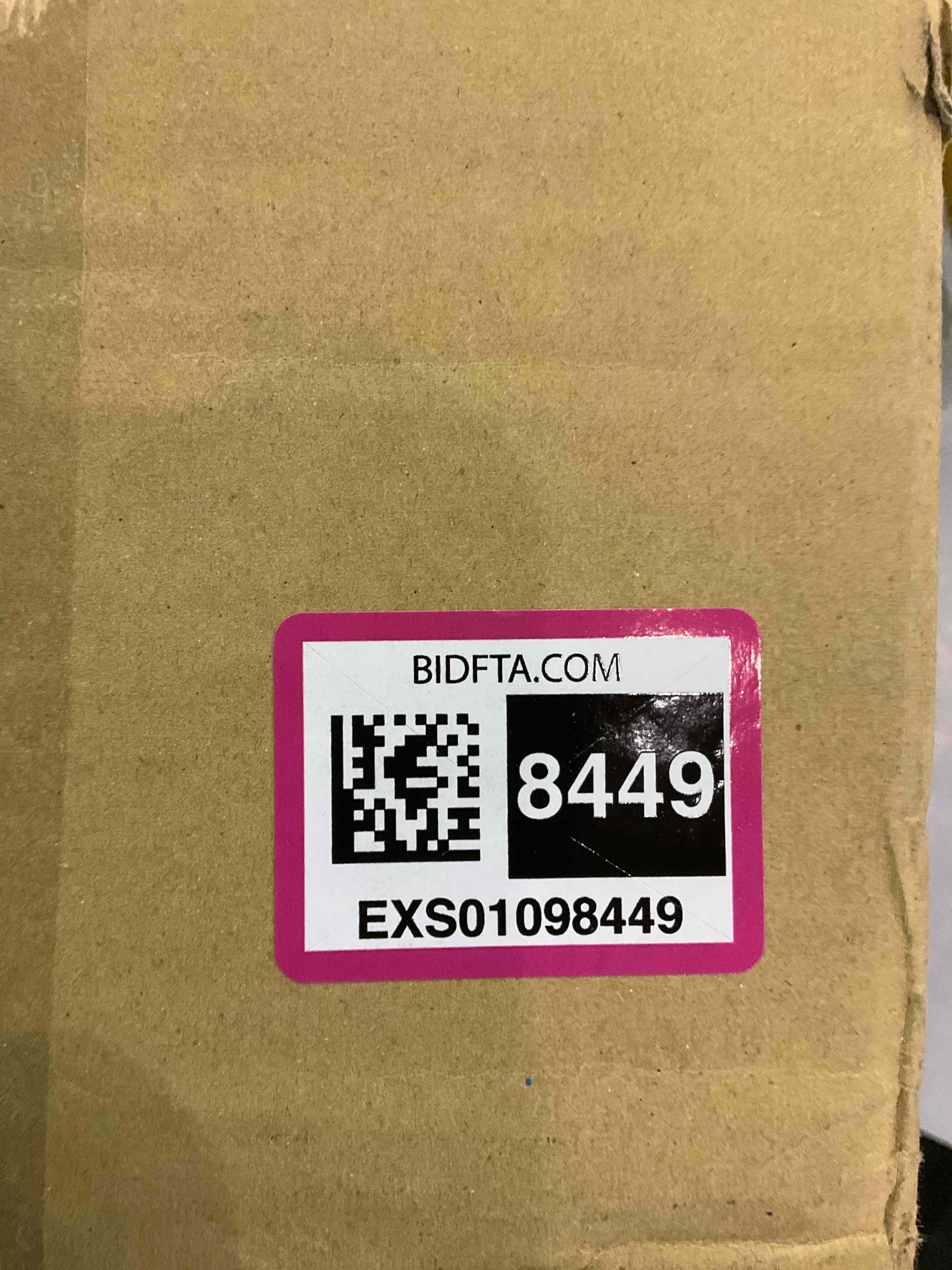 https://s3.amazonaws.com/lotting-images-prod/BargainHunt/EXS01098449_1709138948330.jpeg