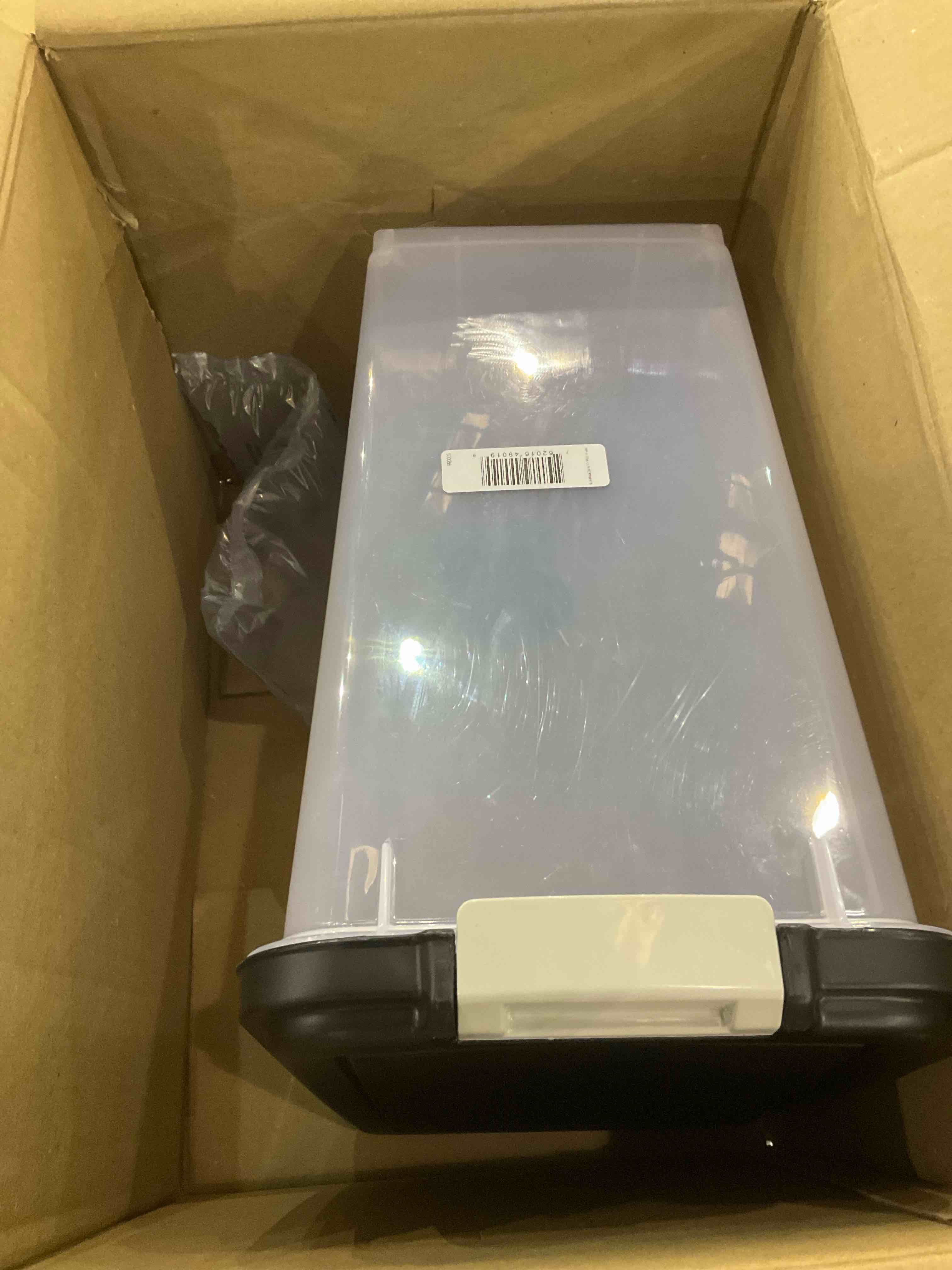 https://s3.amazonaws.com/lotting-images-prod/BargainHunt/EXS01098452_1709139230475.jpeg